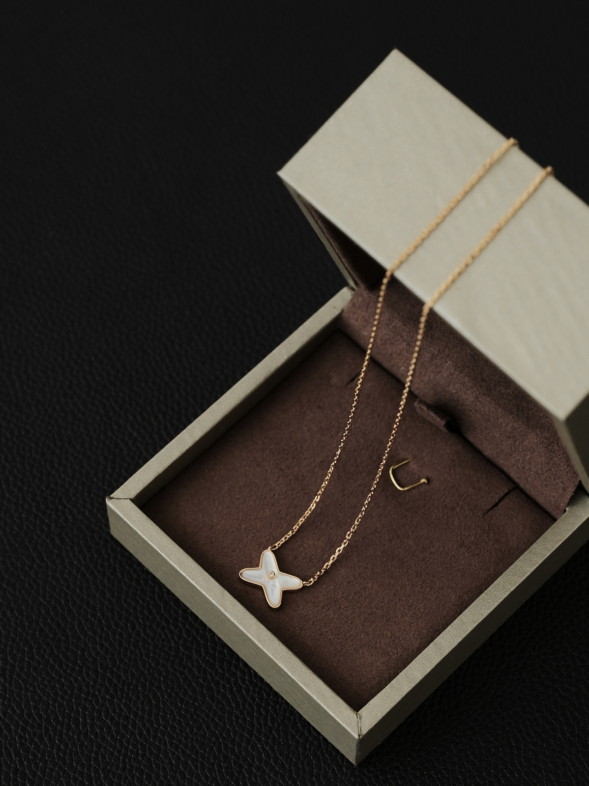 TB116-XK016耳环+006项链