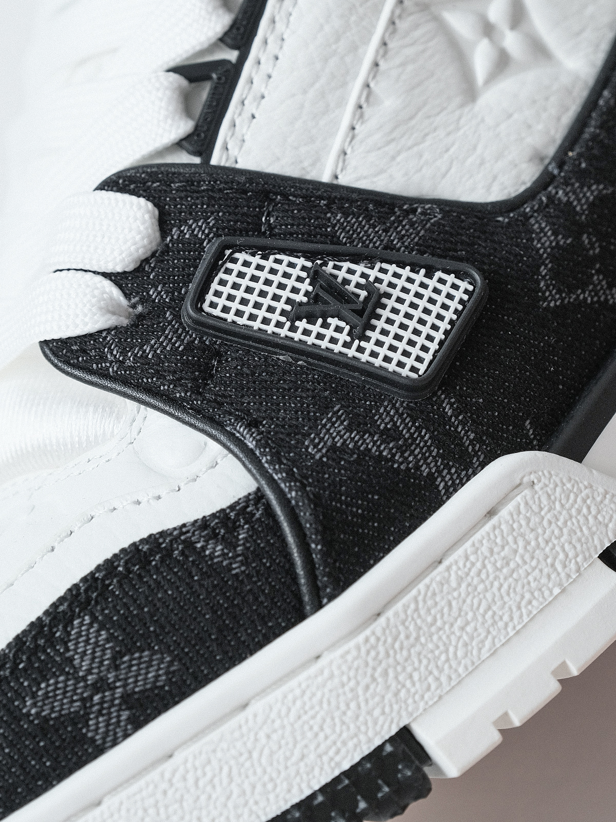 Louis Vuitton black shoes denim cloth shoes