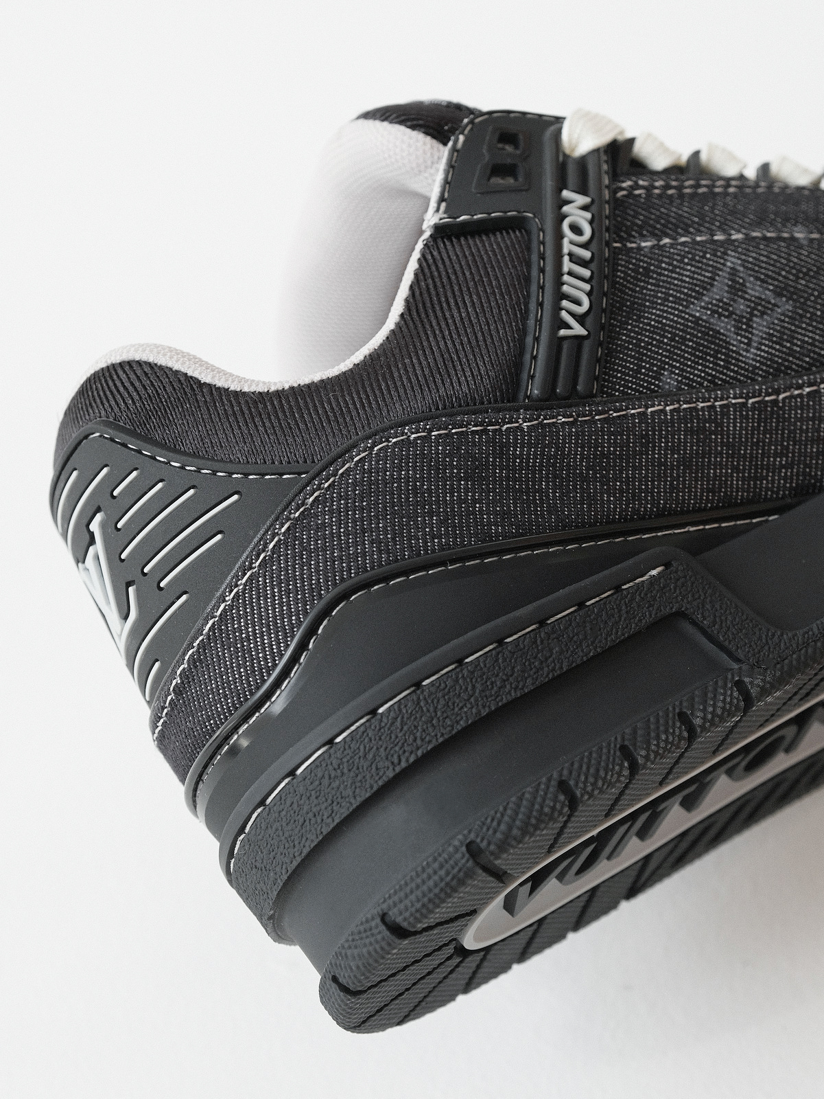 Louis Vuitton Louis Vuitton Trainer denim men's new