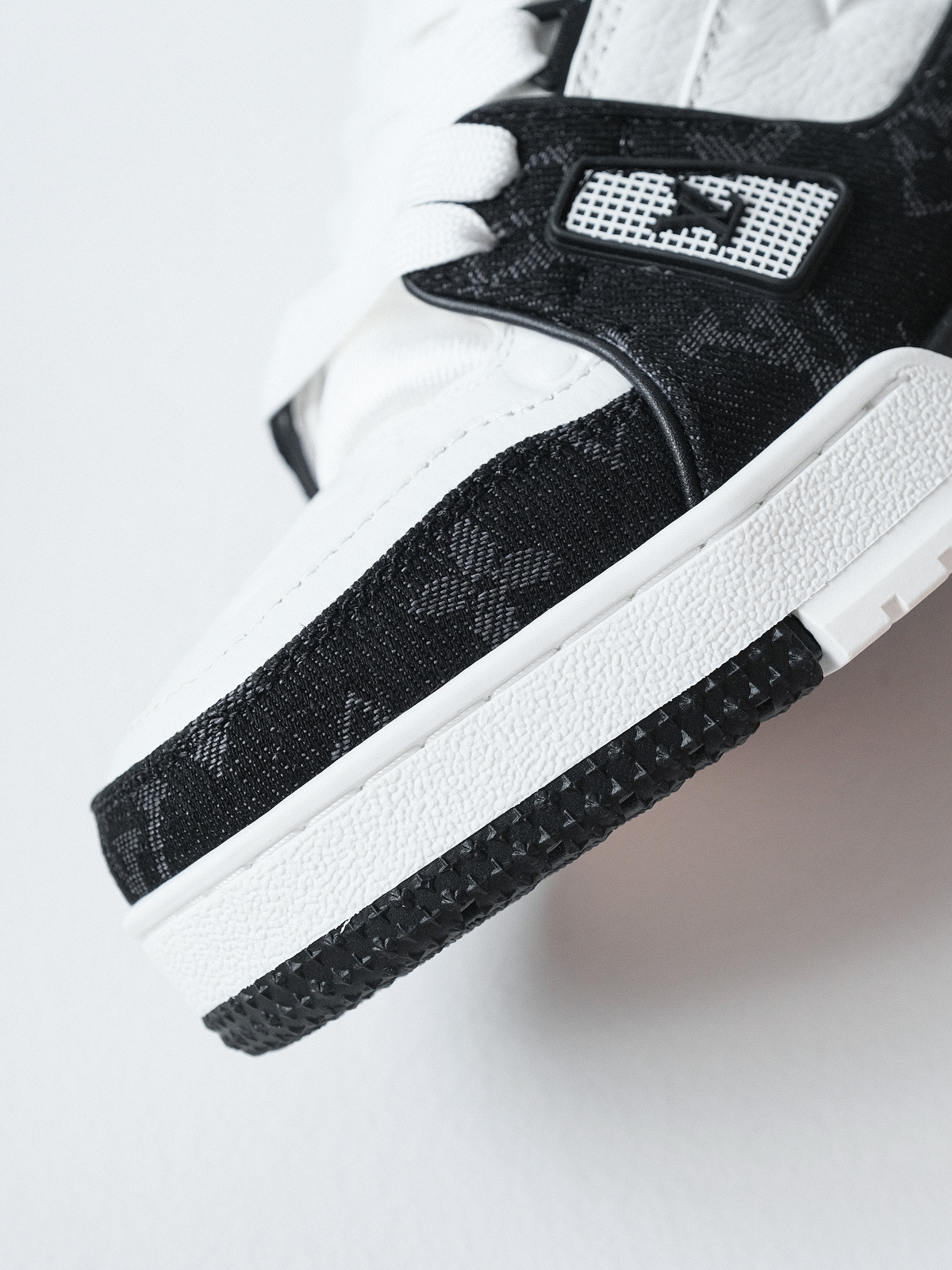 Louis Vuitton black shoes denim cloth shoes