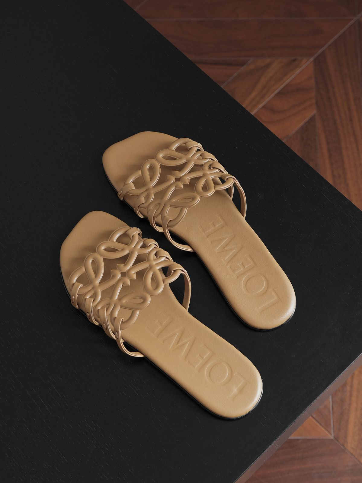 XX15-CG84黑+白+咖