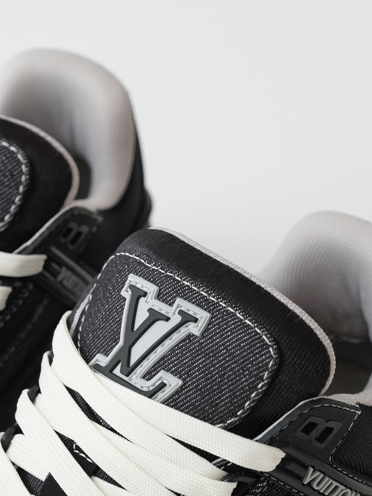 Louis Vuitton Louis Vuitton Trainer denim men's new