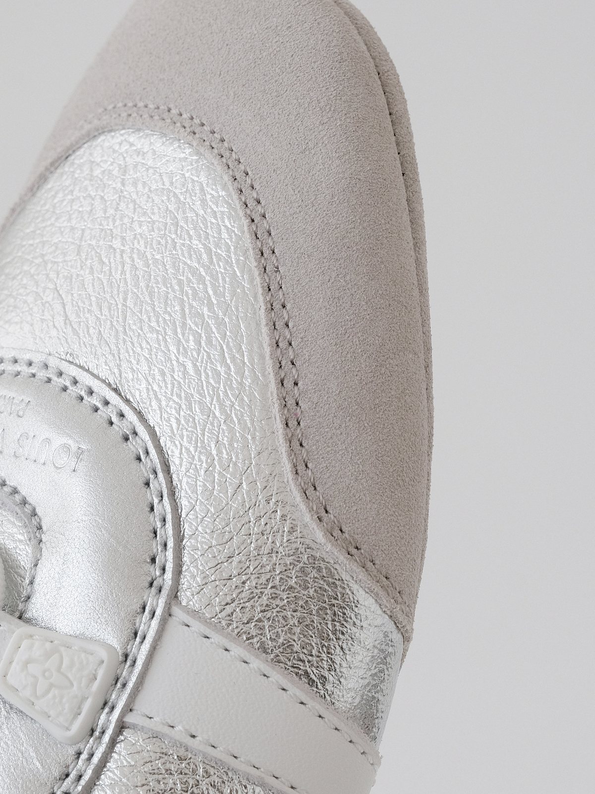 LOUIS  VUITTON Sneakerin