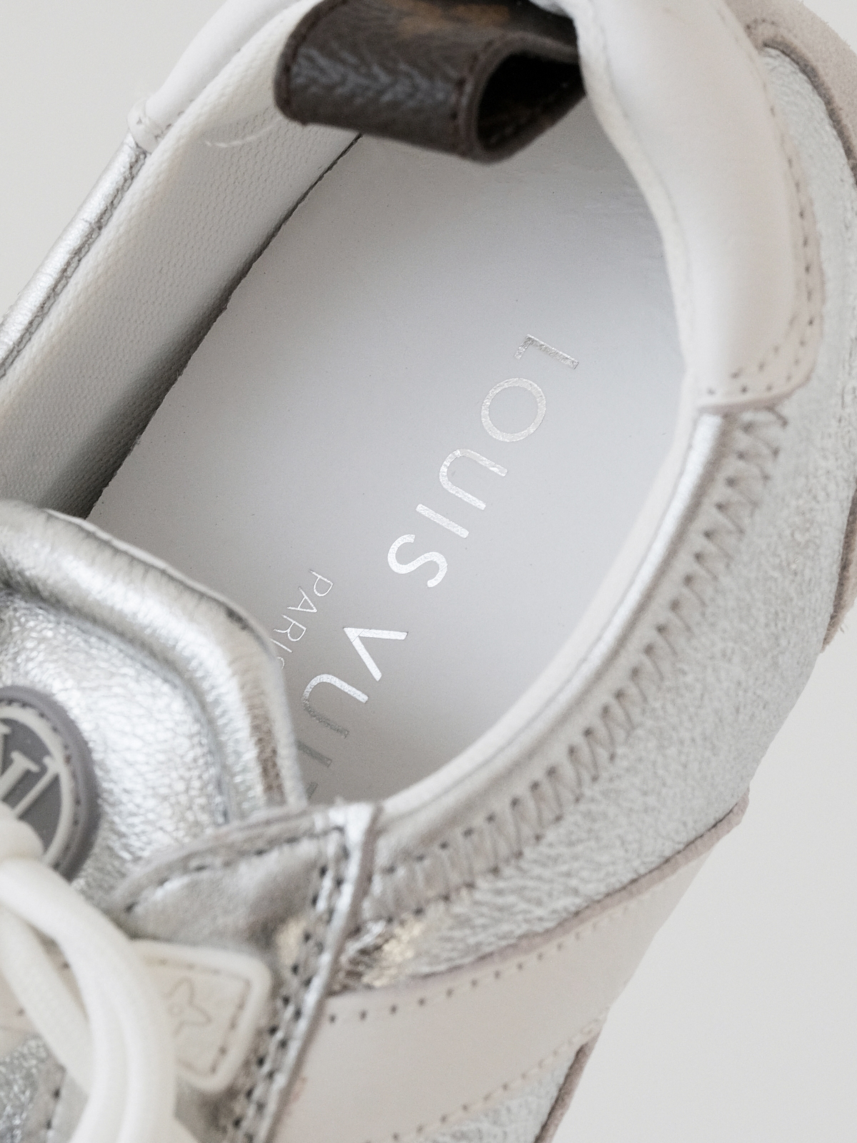 LOUIS  VUITTON Sneakerin