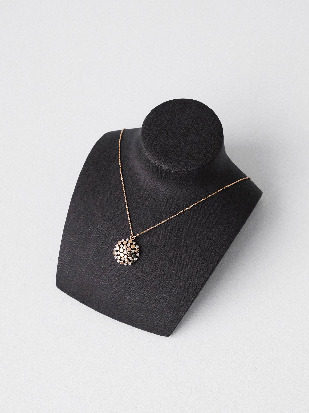 Chaumet  Bee My Love  necklace