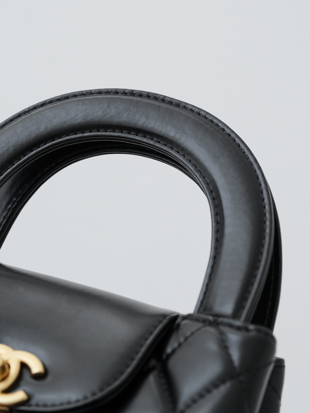 𝗞𝗲𝗹𝗹𝘆 𝗺𝗶𝗻𝗶