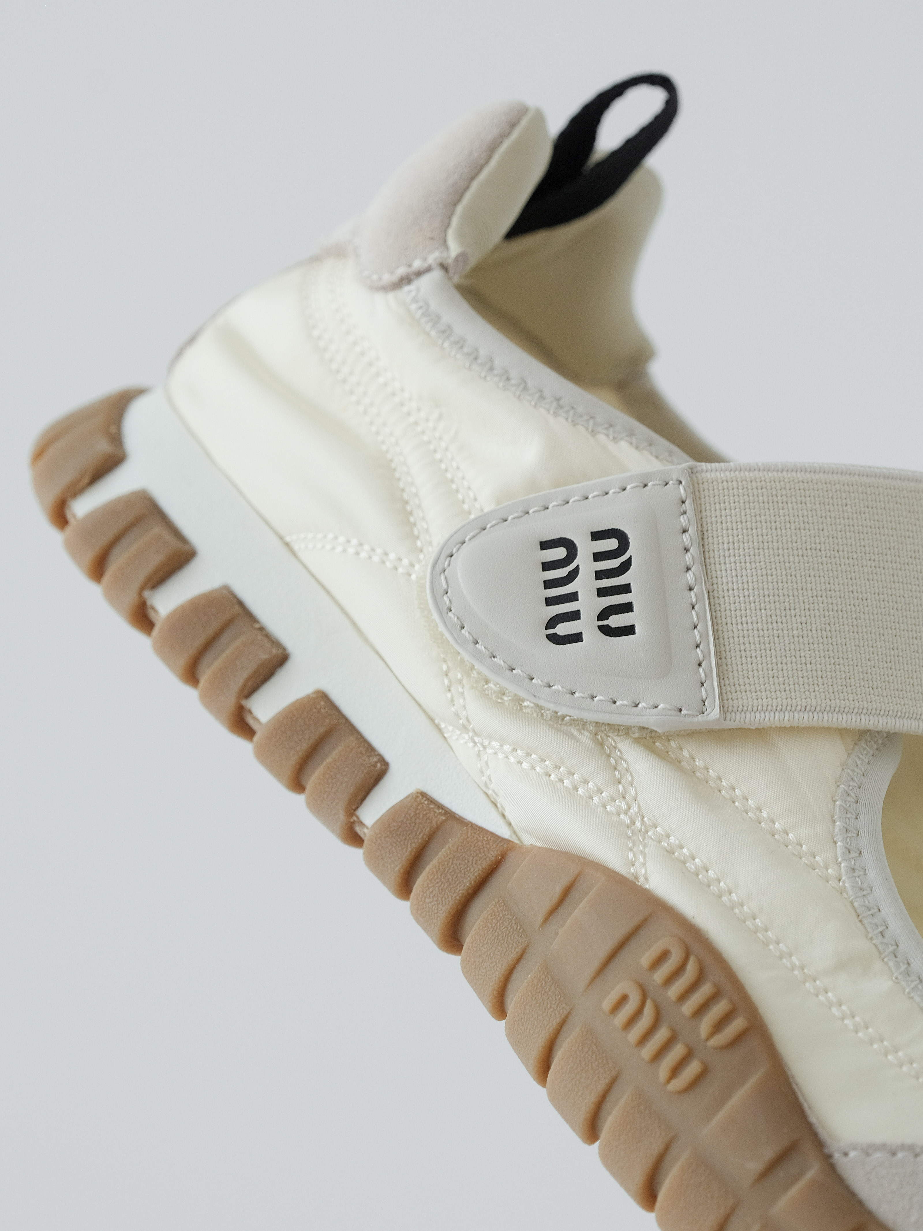 MIU MIU Retro ballet leisure shoes