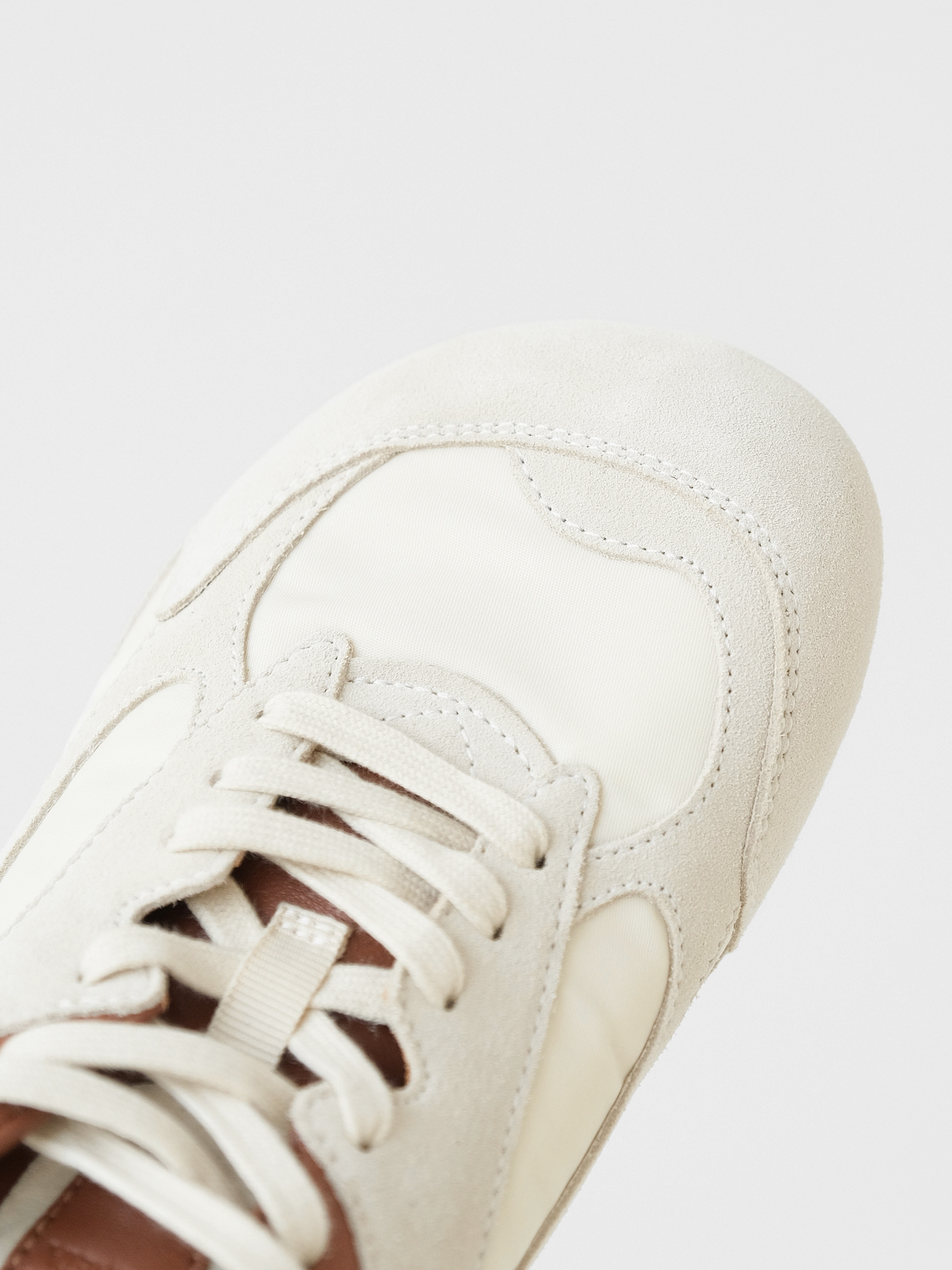 Bottega Veneta retro Forrest Gump sneakers