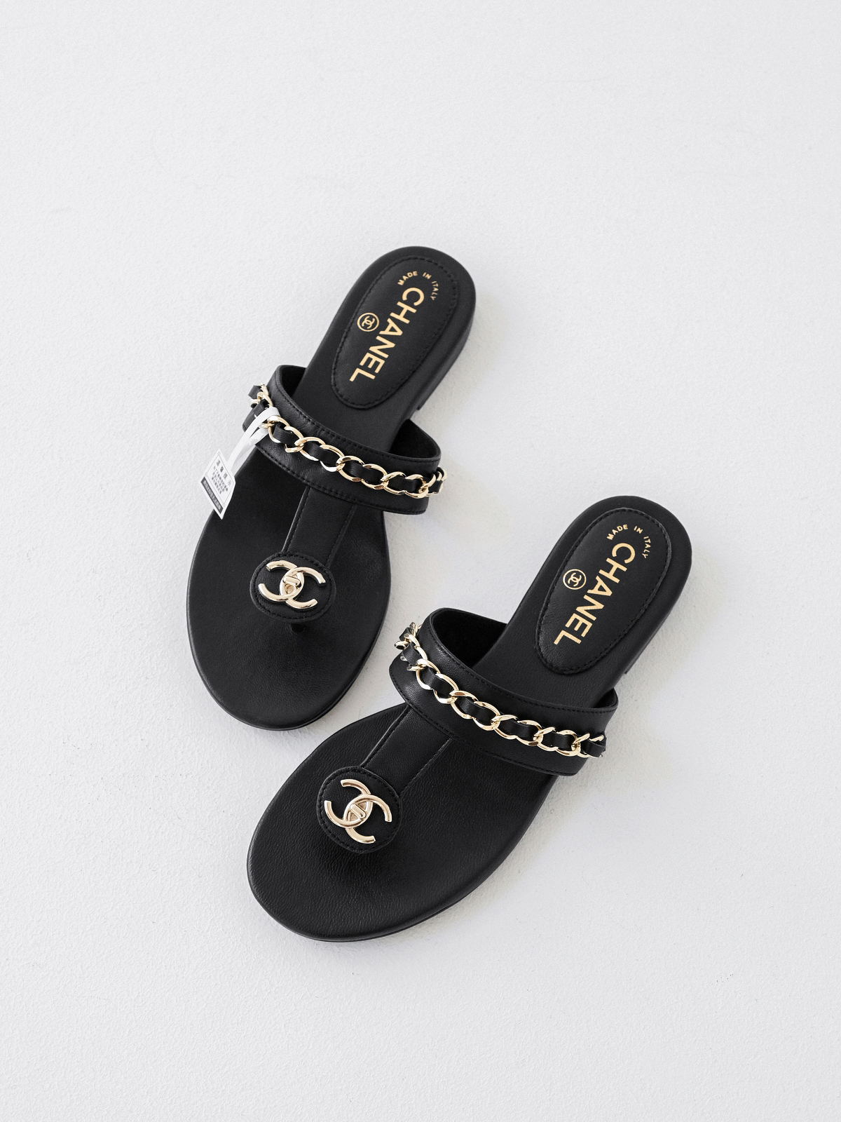 Chanel  Black gold chain flip-flops