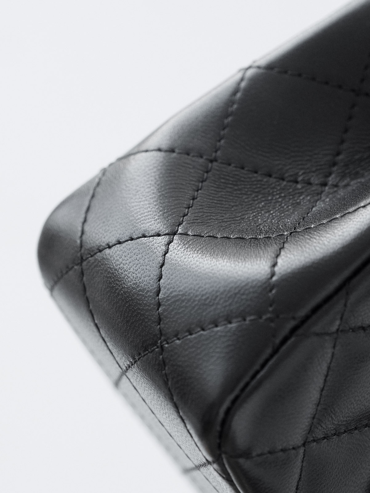 Chanel golden ball square fat man