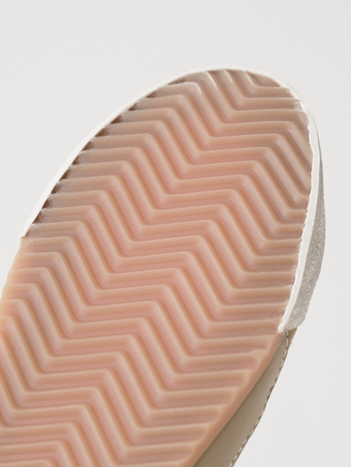 Golden Goose Thin soled shoes