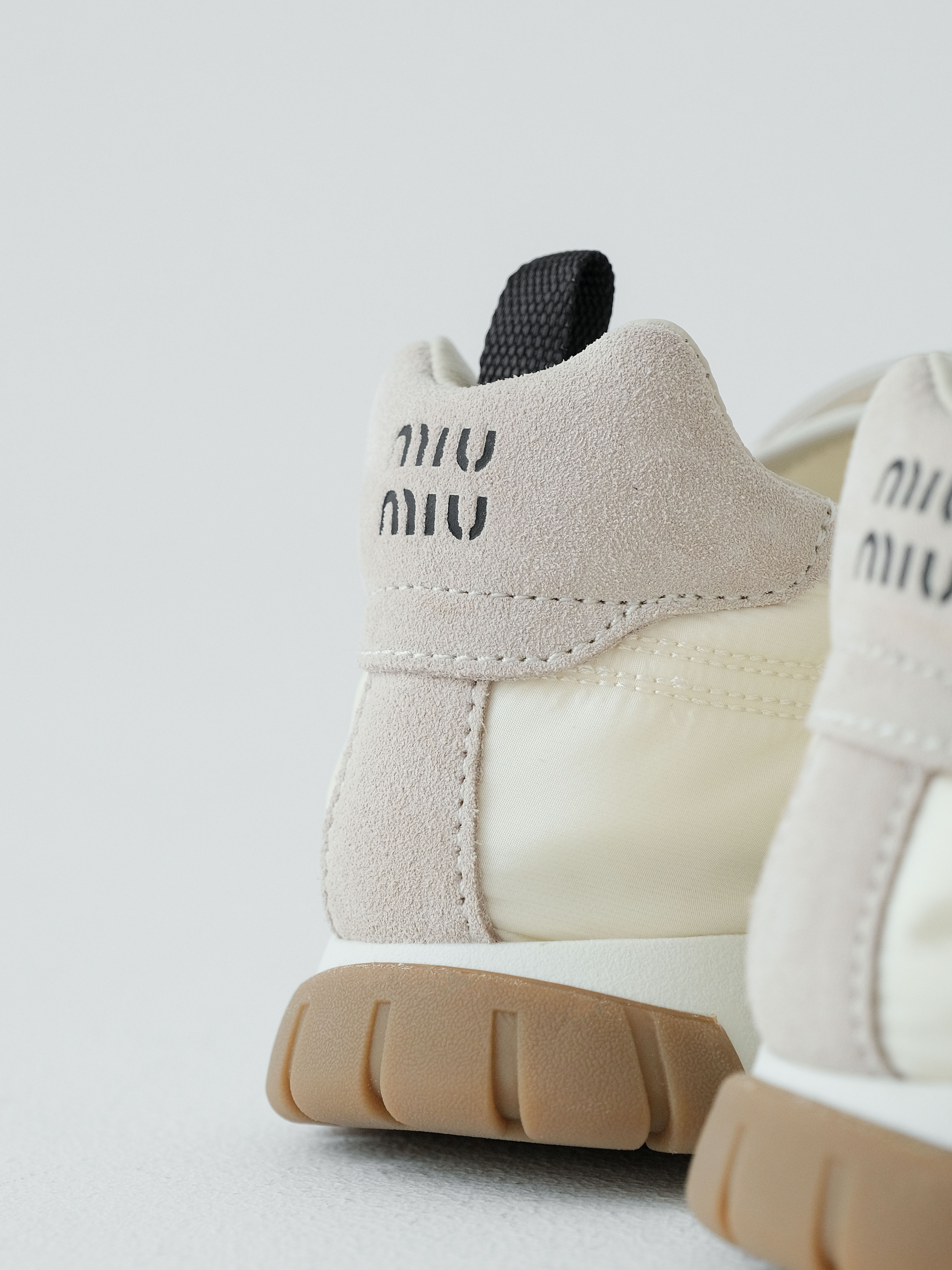 MIU MIU Retro ballet leisure shoes
