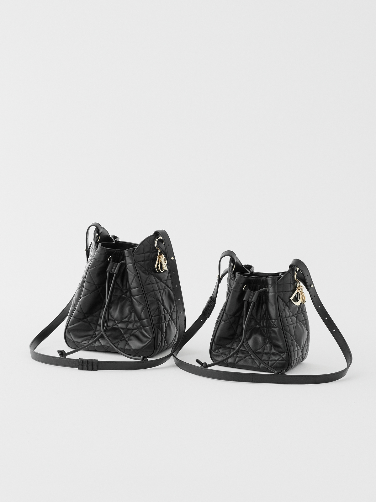 𝗗*𝗢𝗥 𝗗-𝗠𝗢𝗧𝗜𝗢𝗡  Black