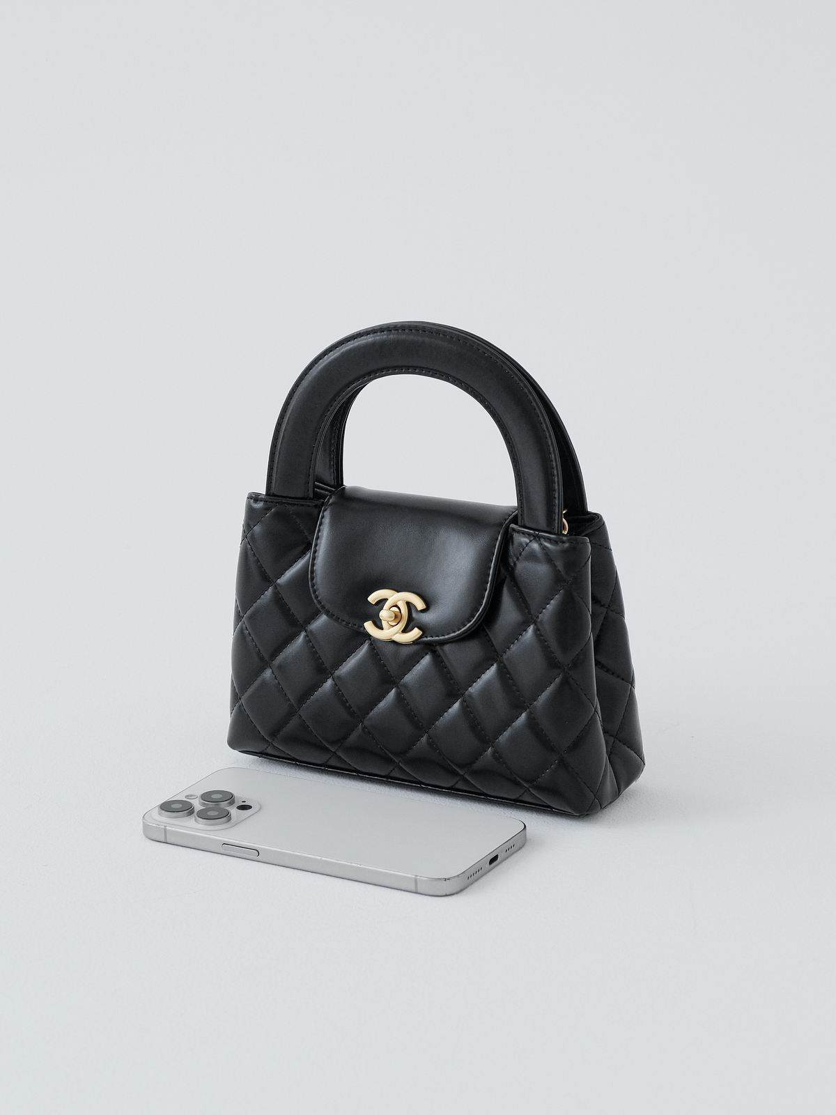 𝗞𝗲𝗹𝗹𝘆 𝗺𝗶𝗻𝗶