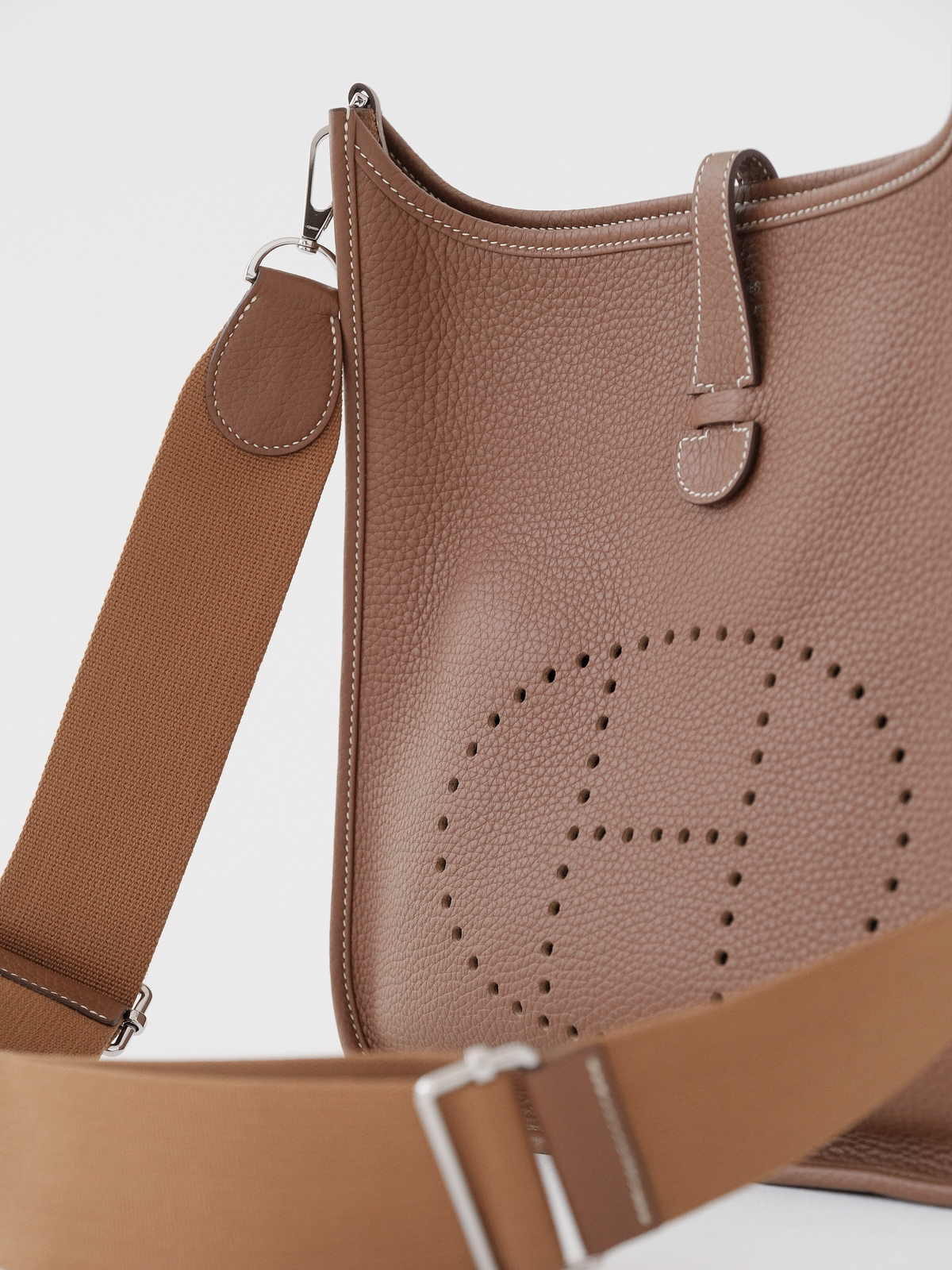 Hermes Evelyn golden brown