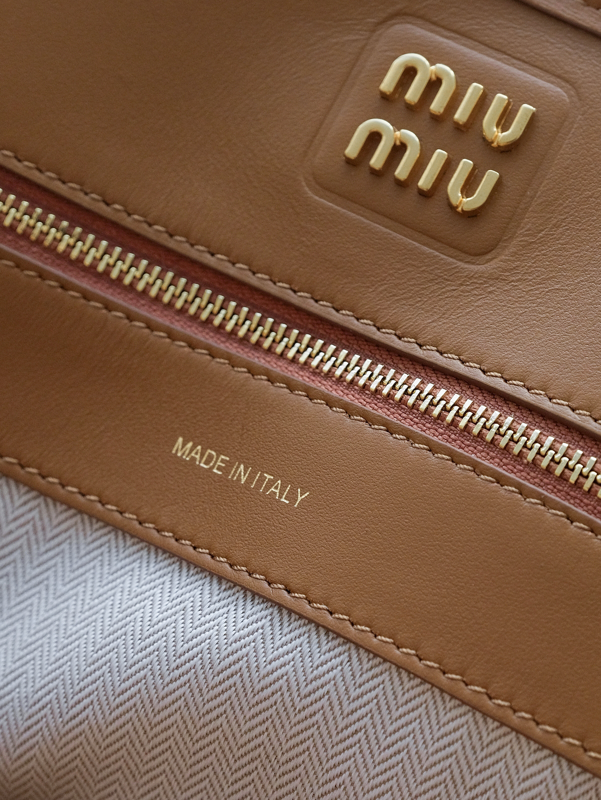 Autumn and winter shell bag