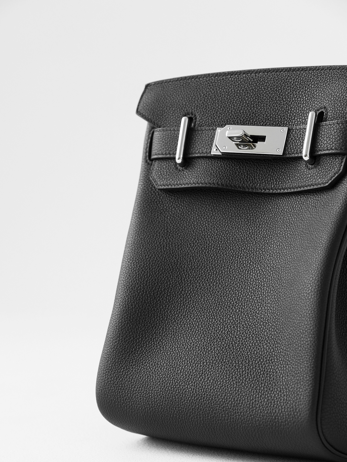 Hermes full leather chest bag unisex explosions