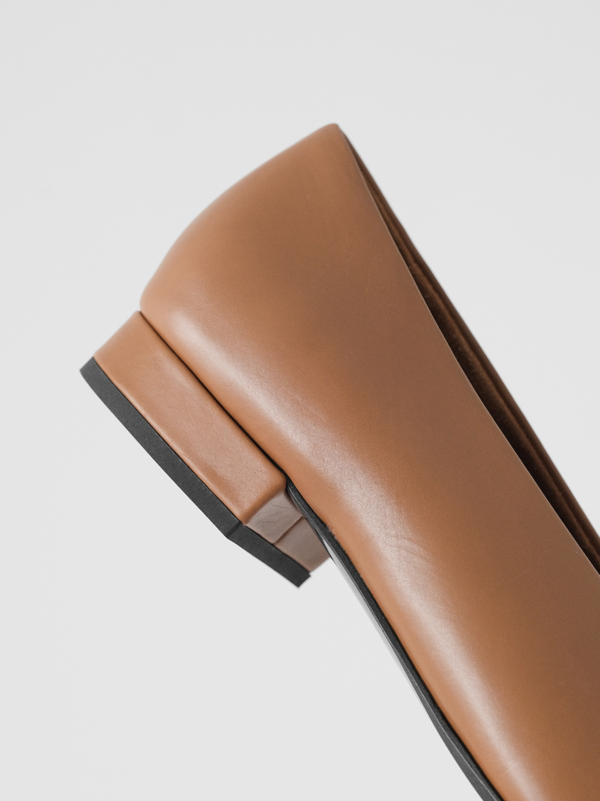 Loro piana  toe shoe