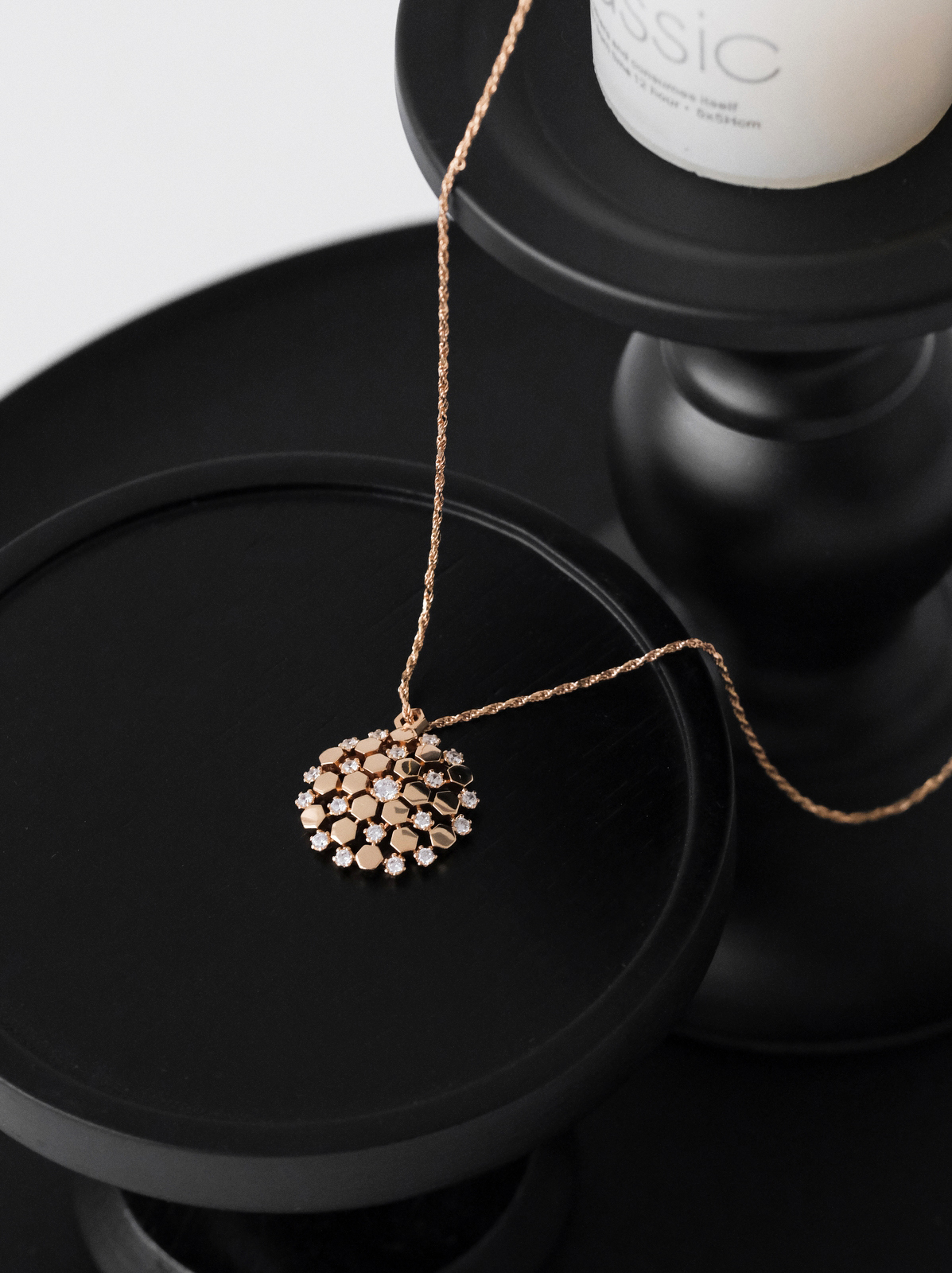 Chaumet  Bee My Love  necklace