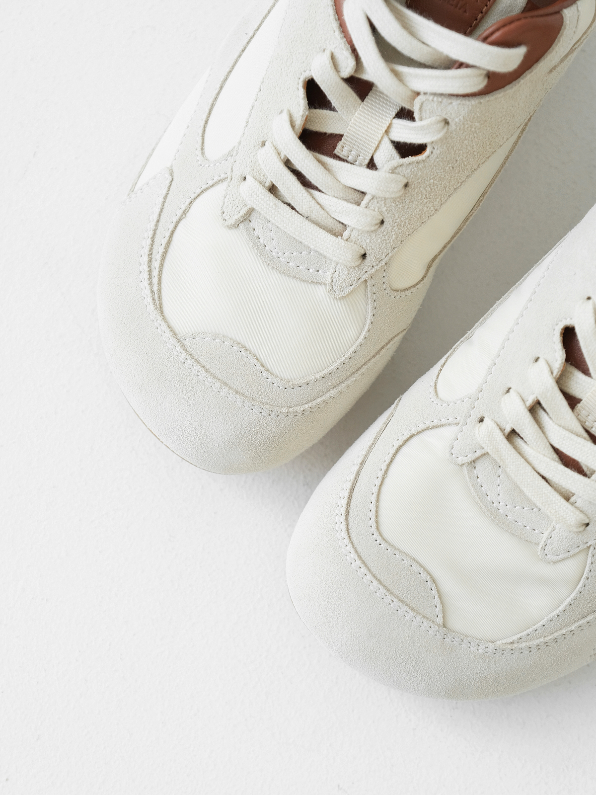 Bottega Veneta retro Forrest Gump sneakers