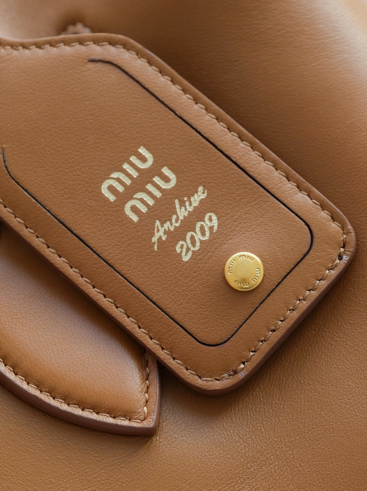 Autumn and winter shell bag