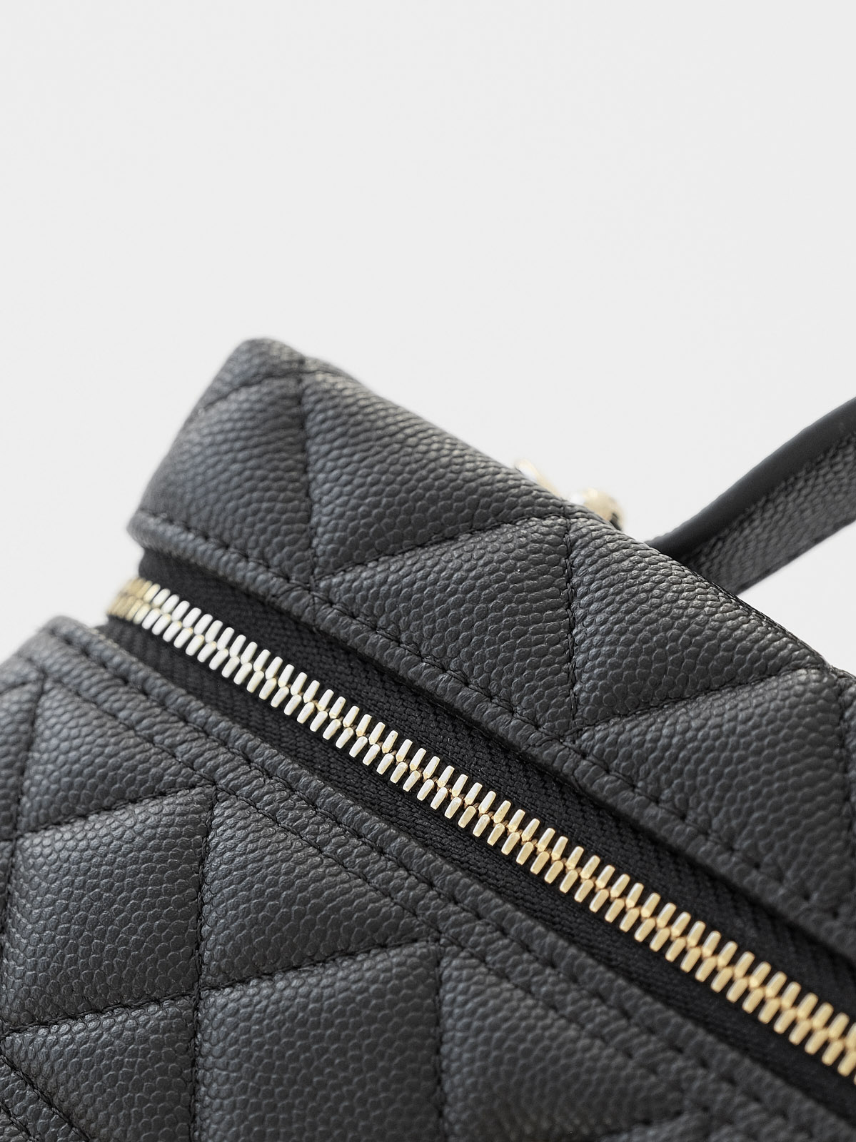 Lunch box clutch bag