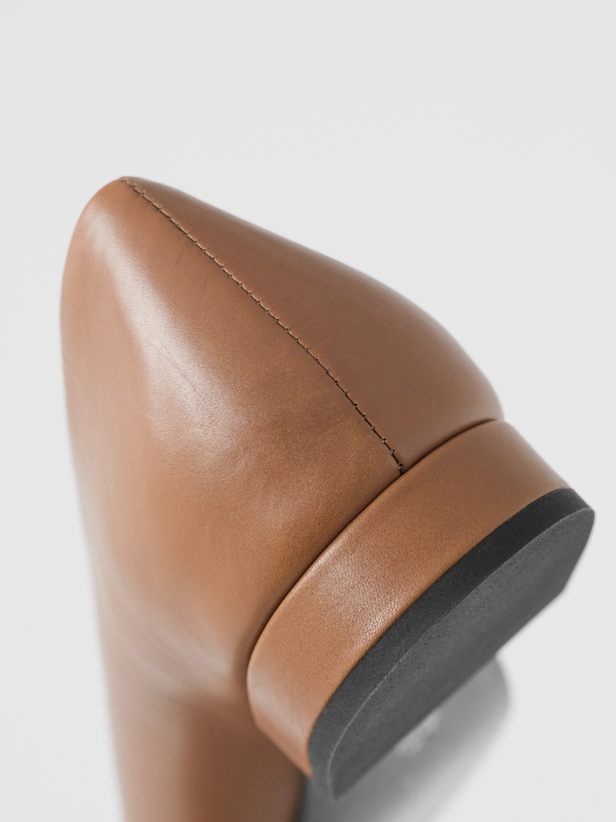 Loro piana  toe shoe