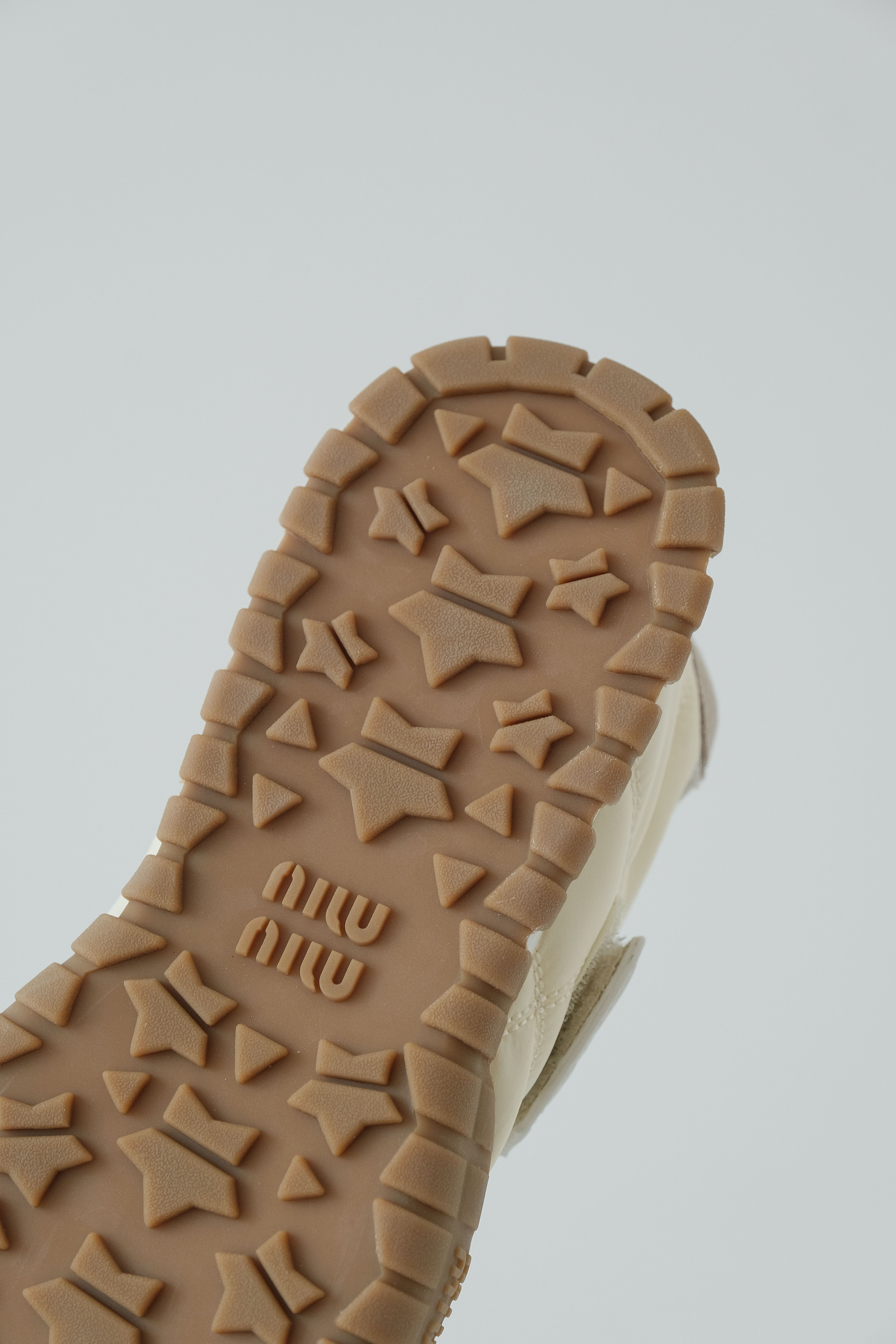 MIU MIU Retro ballet leisure shoes