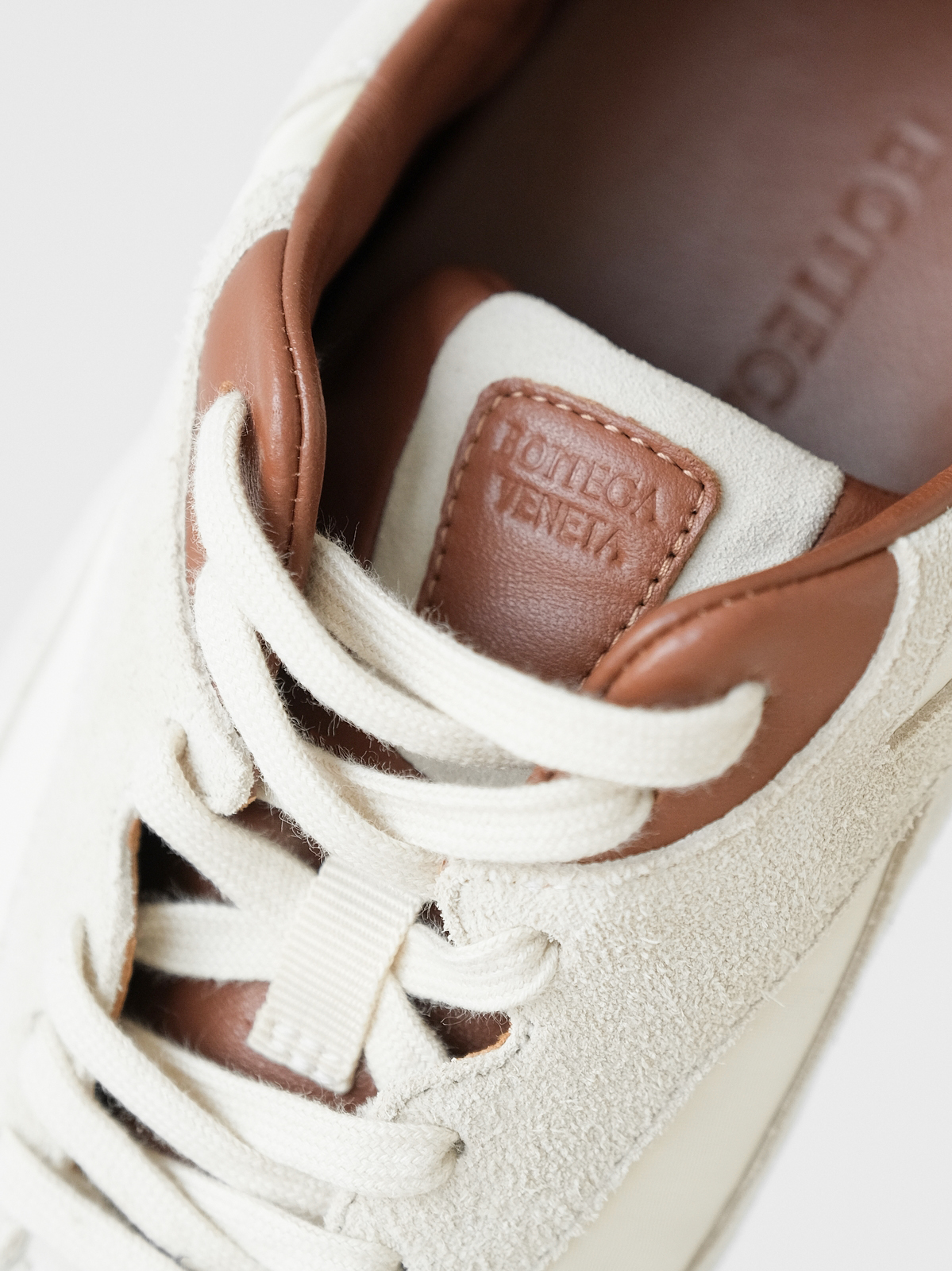 Bottega Veneta retro Forrest Gump sneakers