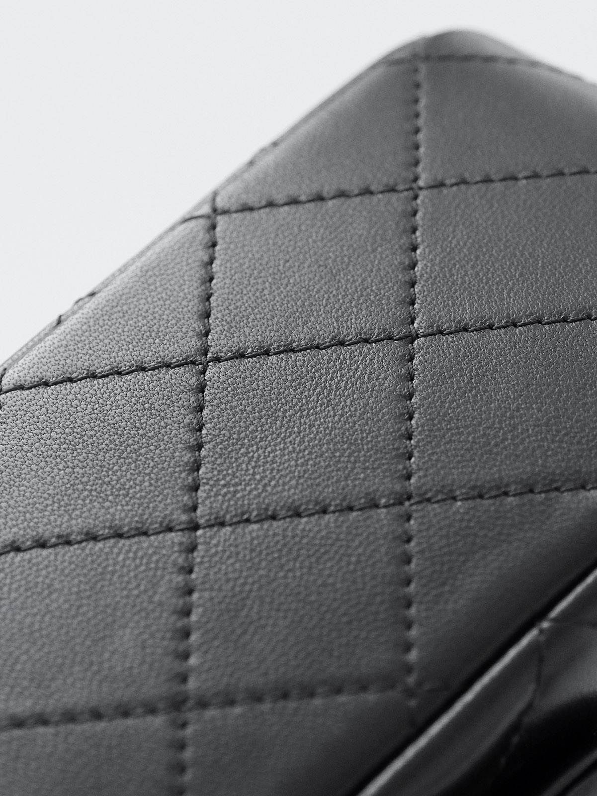 Chanel golden ball square fat man