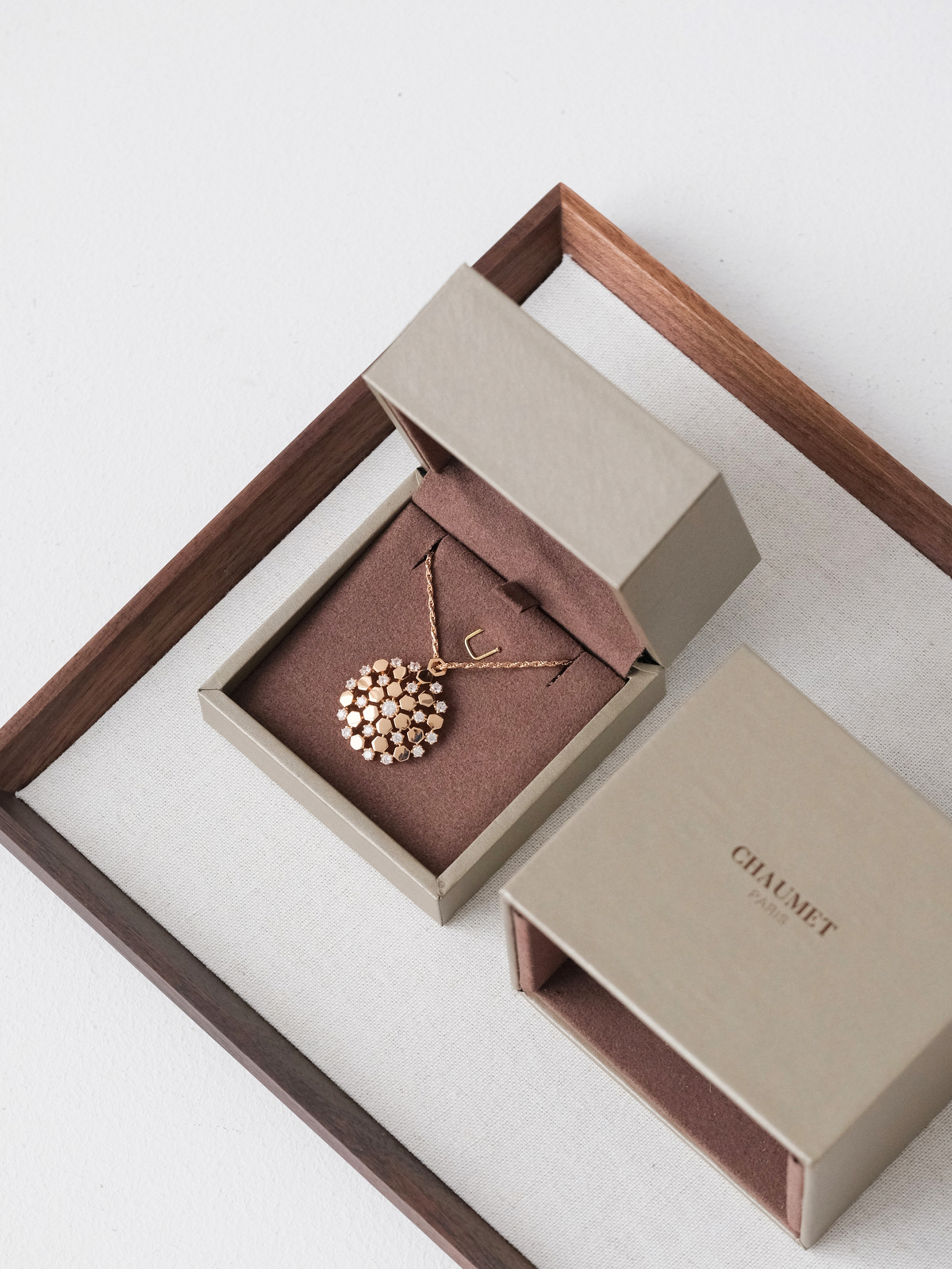 Chaumet  Bee My Love  necklace