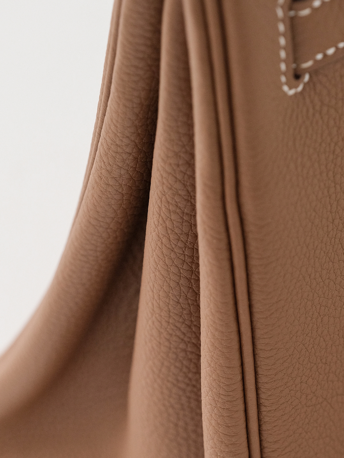 Hermes Birkin gold brown gold buckle