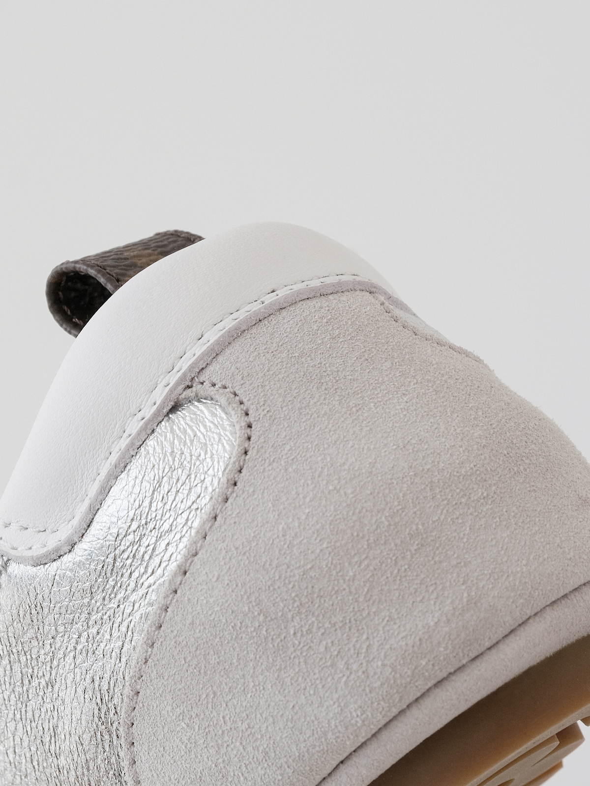 LOUIS  VUITTON Sneakerin