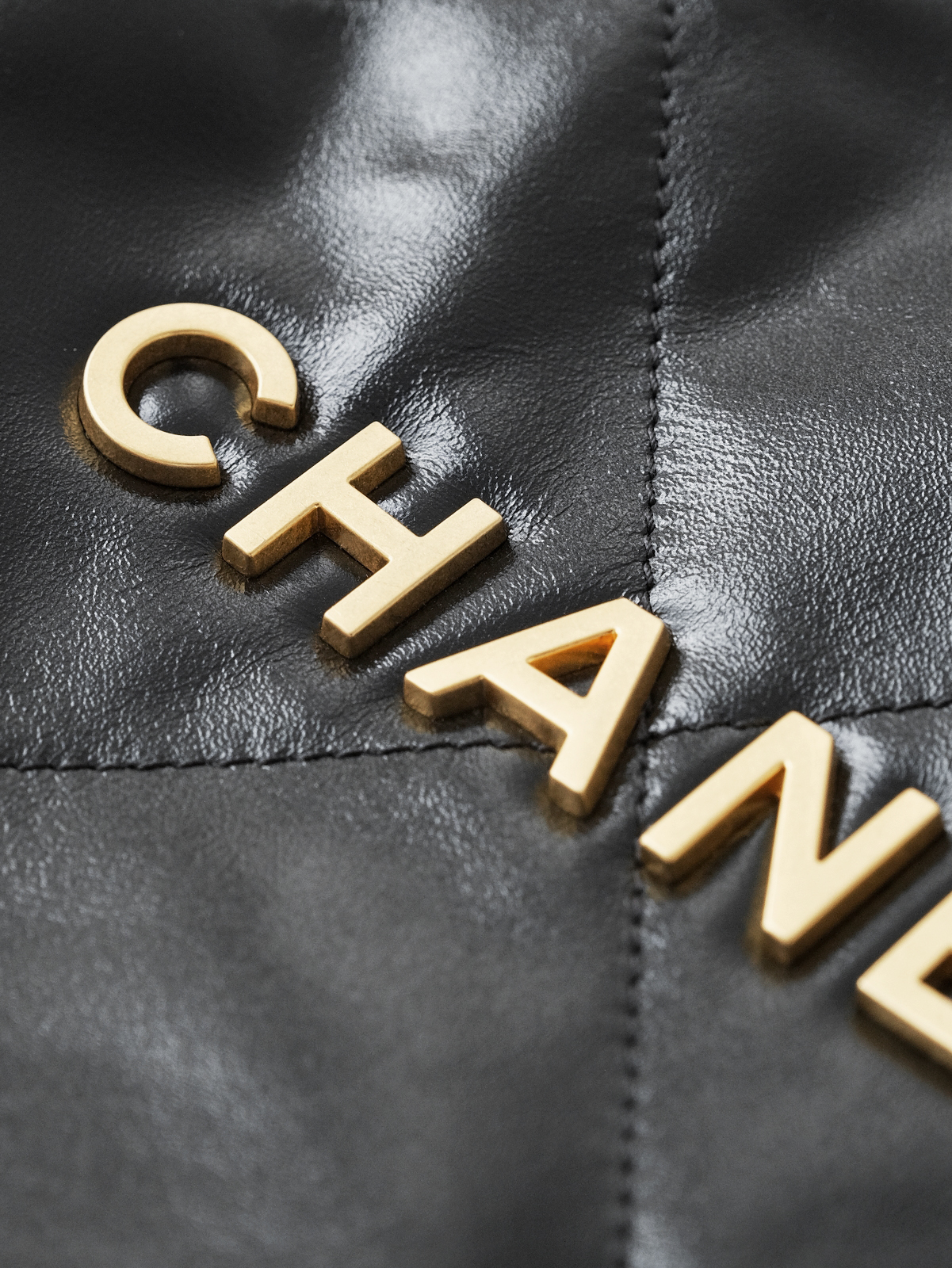 Chanel garbage bag trumpet