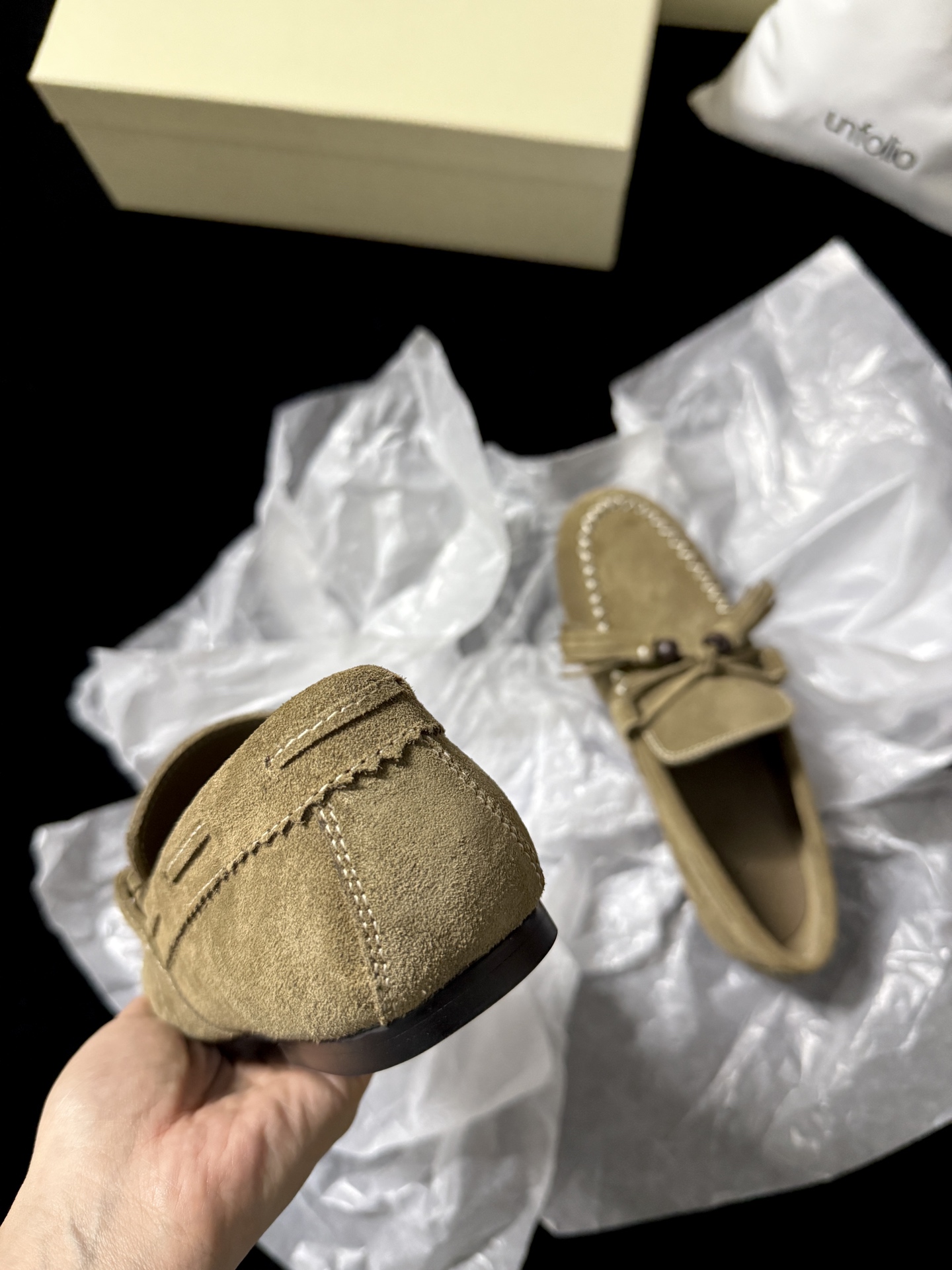 UNFOLIO Tassel Loafers