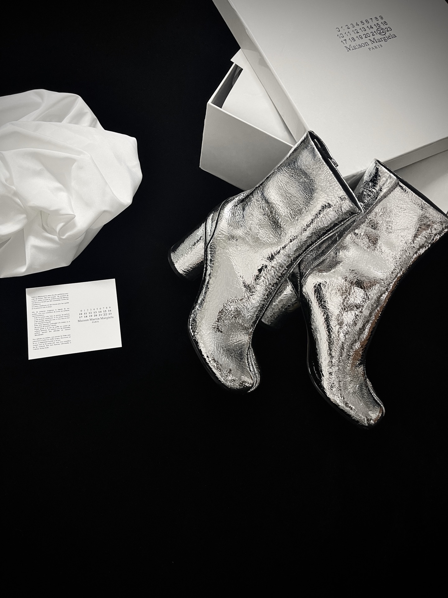 Maison Margiela Mirror Crackle Collection