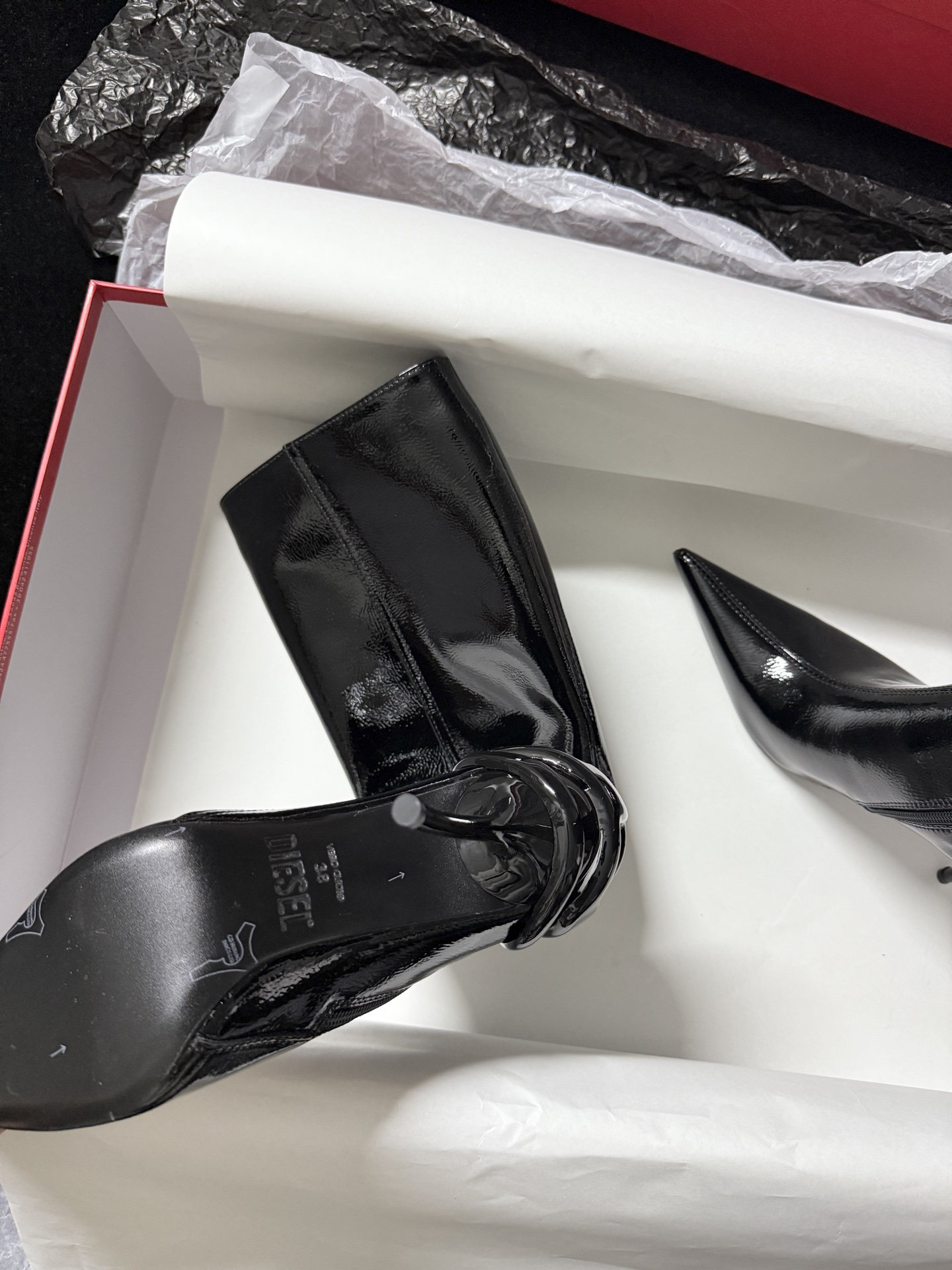 DIESEL 2025 Autumn/Winter Exquisite Collection