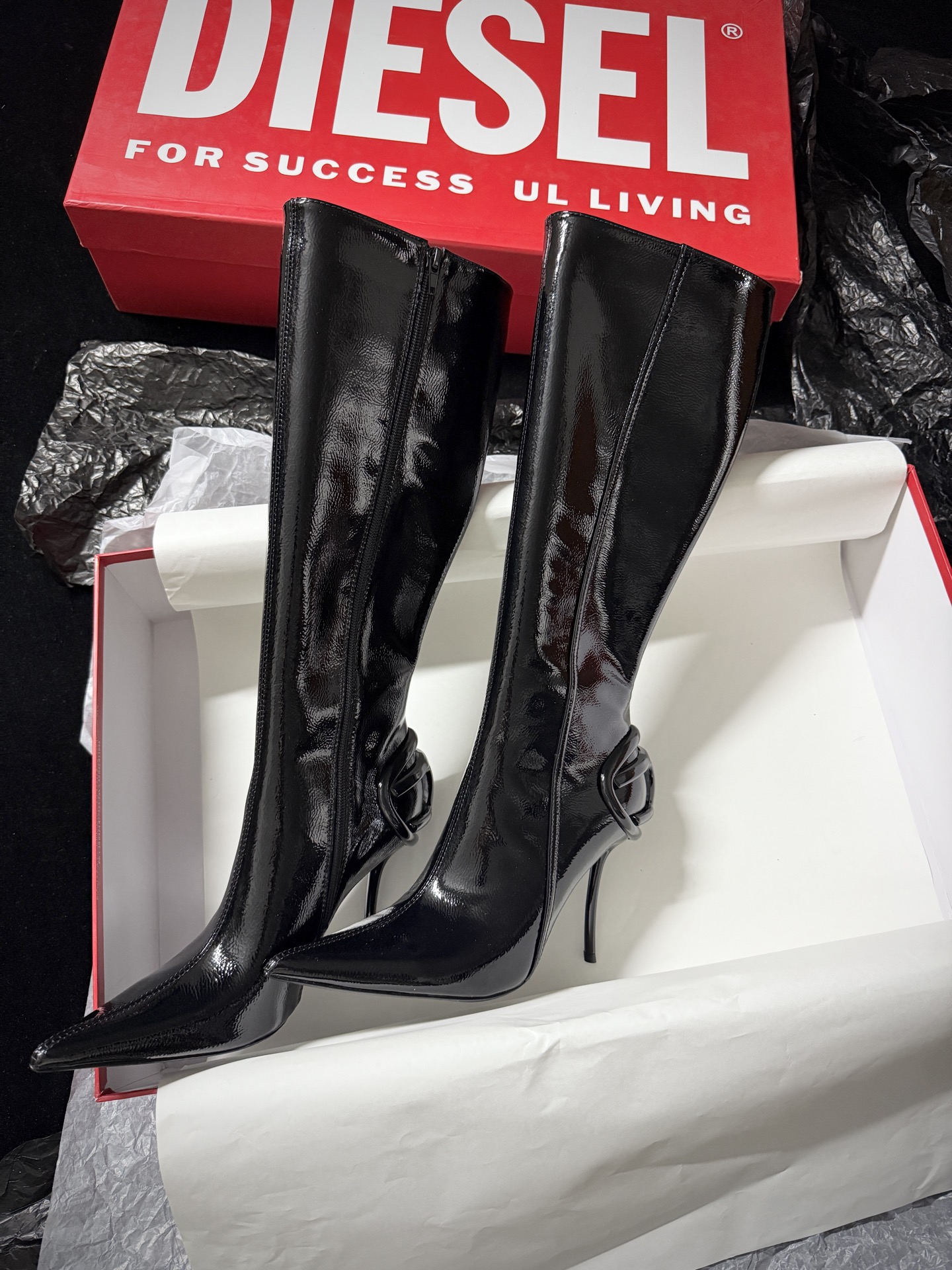 DIESEL 2025 Autumn/Winter Exquisite Collection