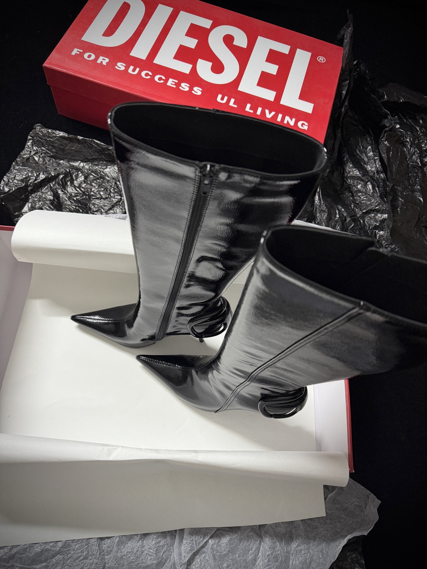 DIESEL 2025 Autumn/Winter Exquisite Collection