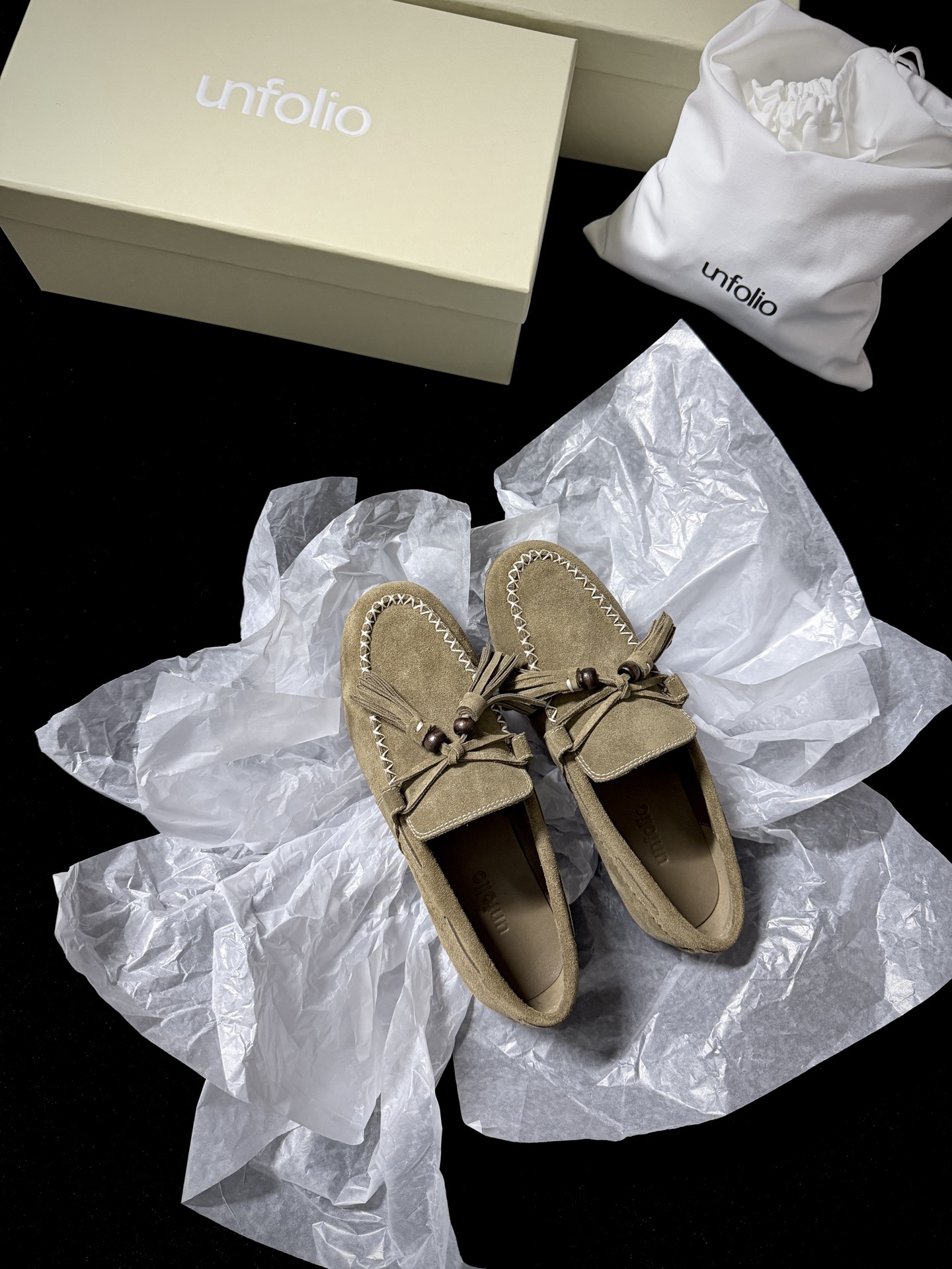 UNFOLIO Tassel Loafers
