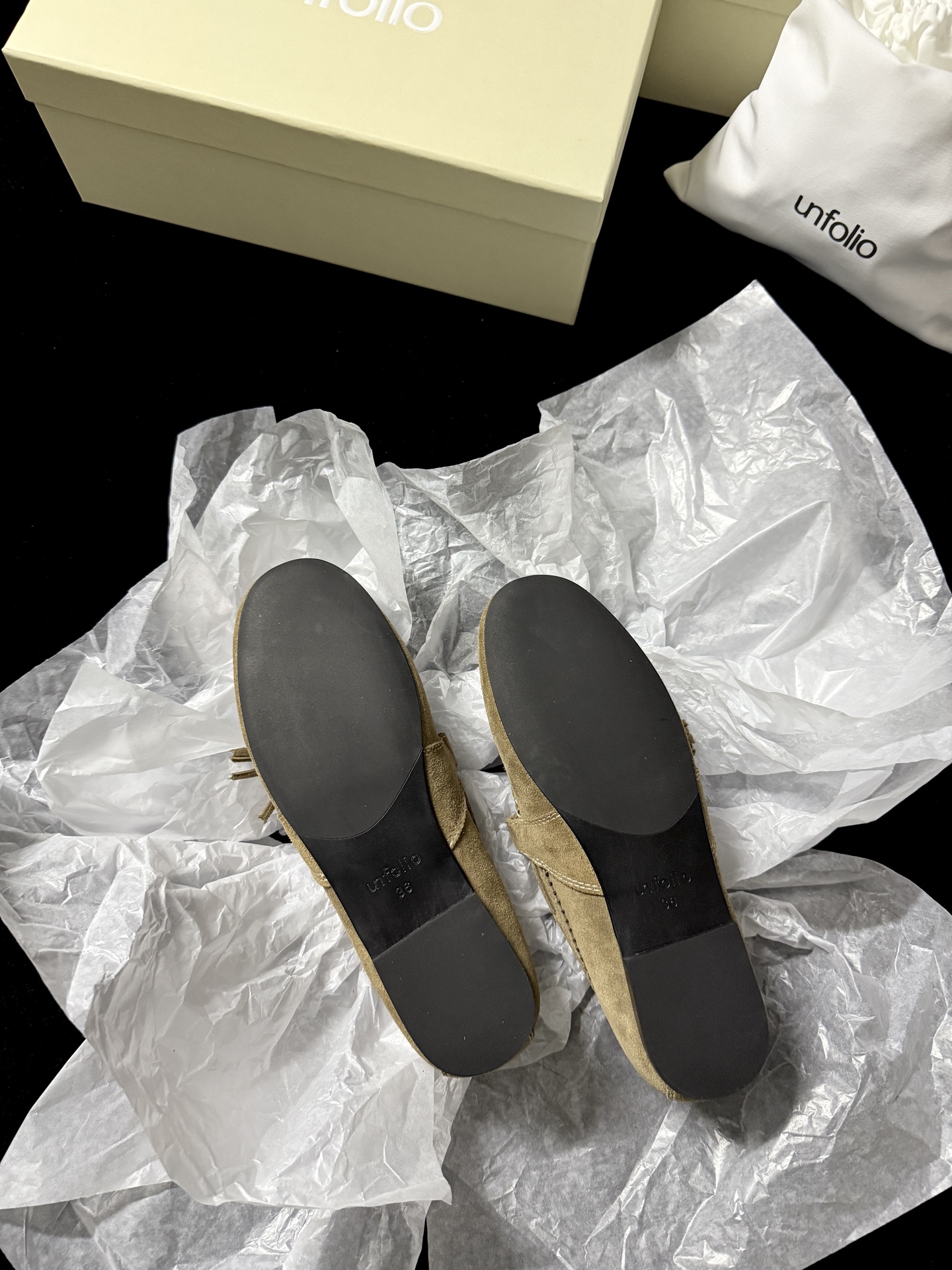 UNFOLIO Tassel Loafers