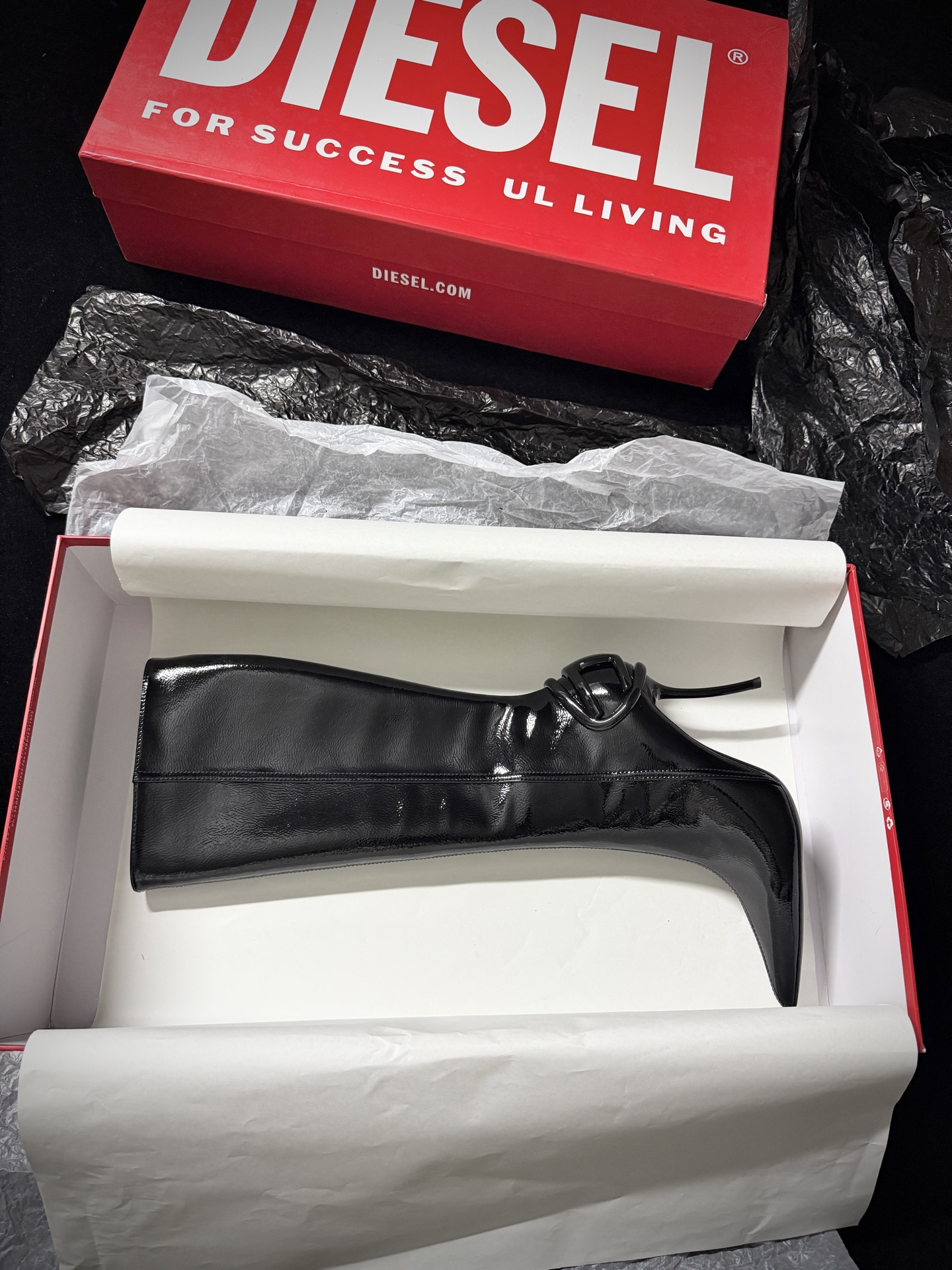 DIESEL 2025 Autumn/Winter Exquisite Collection