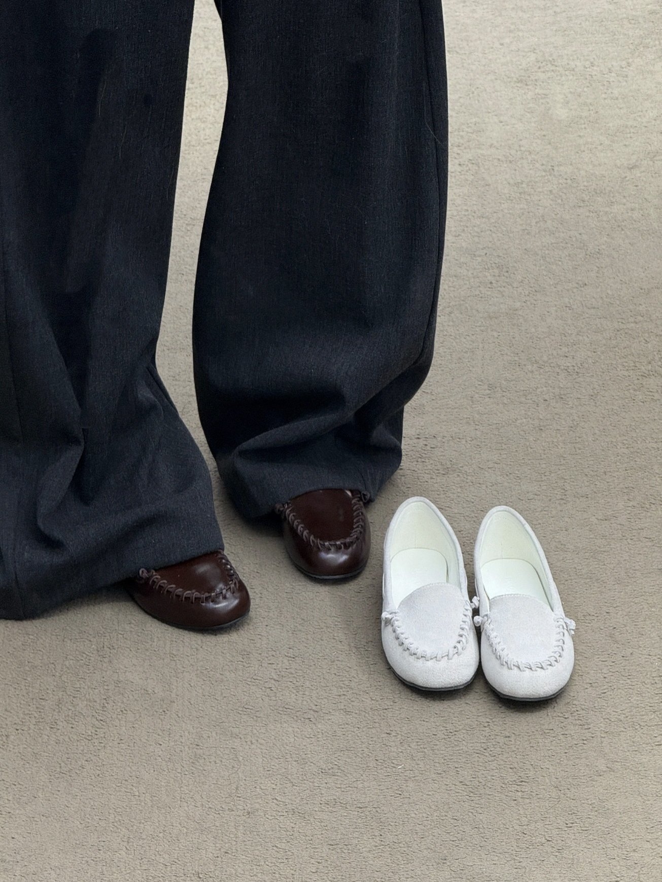 UNFOLIO 25AW New Arrival: Woven-Trim Loafers