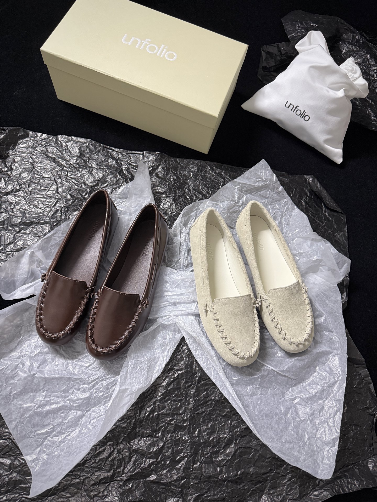 UNFOLIO 25AW New Arrival: Woven-Trim Loafers