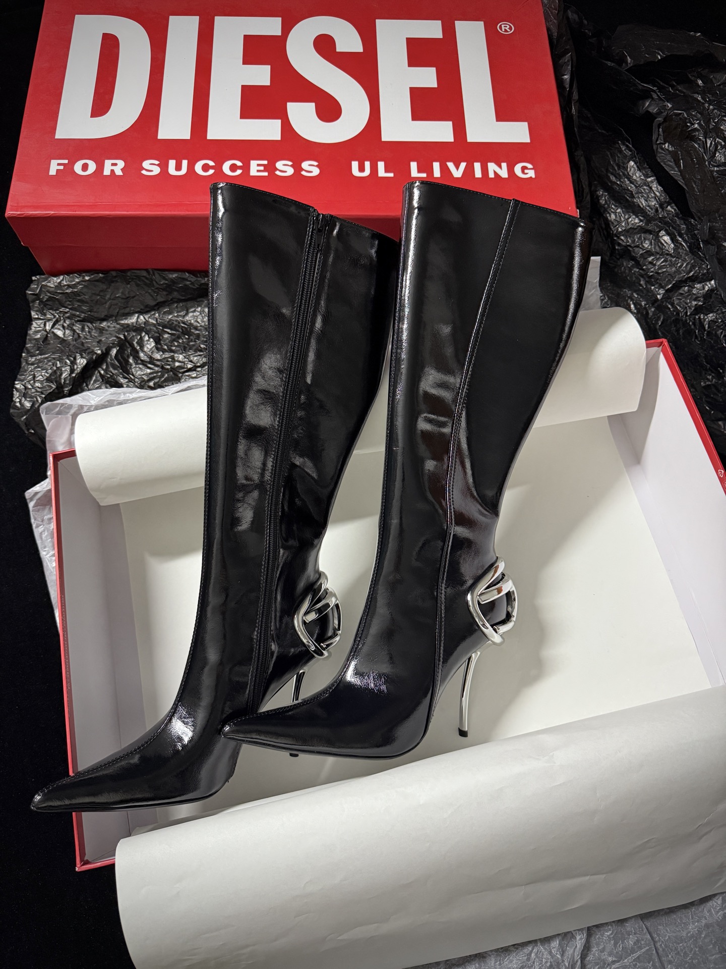 DIESEL 2025 Autumn/Winter Exquisite Collection