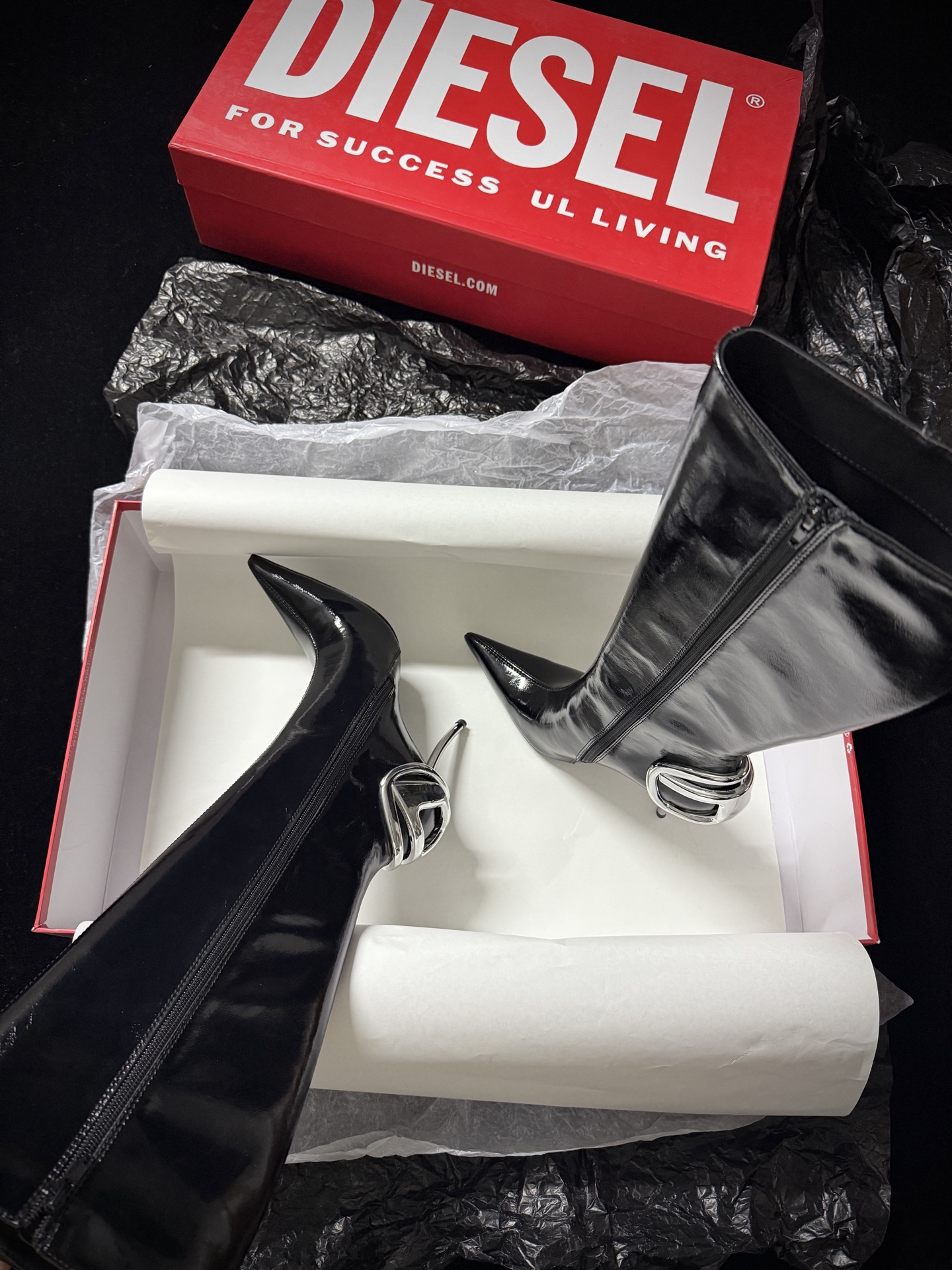 DIESEL 2025 Autumn/Winter Exquisite Collection