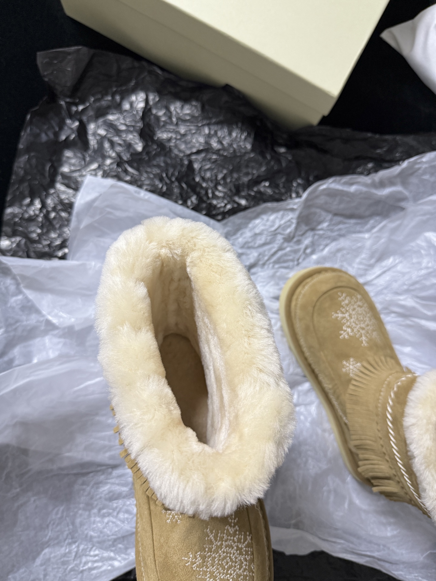 UNFOLIO Snow Boots