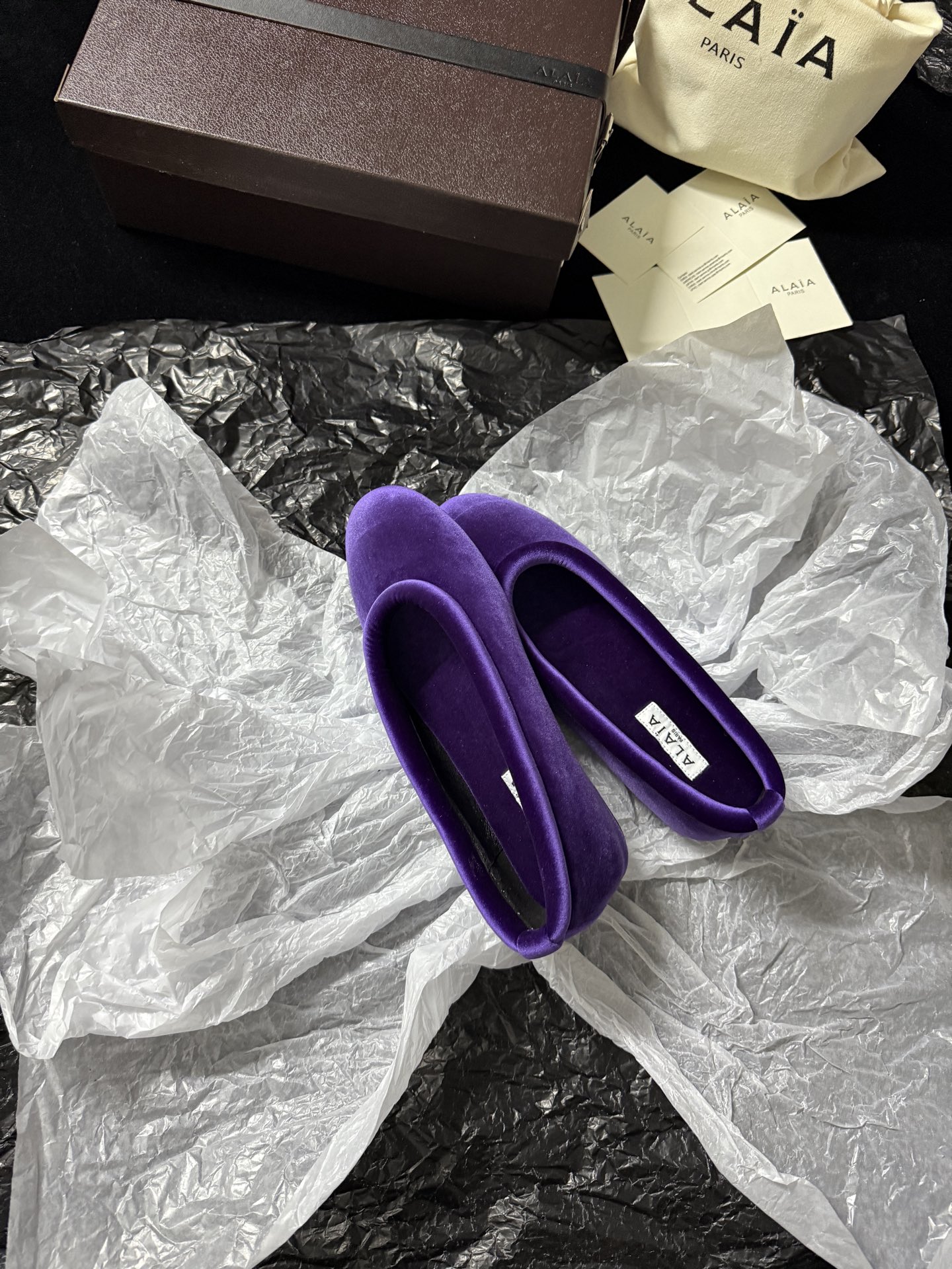 ALAIA Velvet Ballet Flats