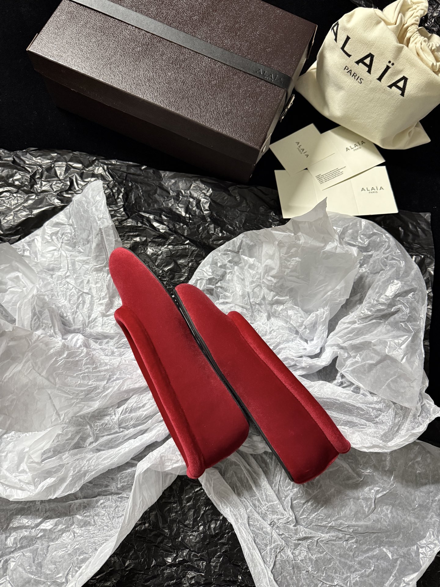 ALAIA Velvet Ballet Flats