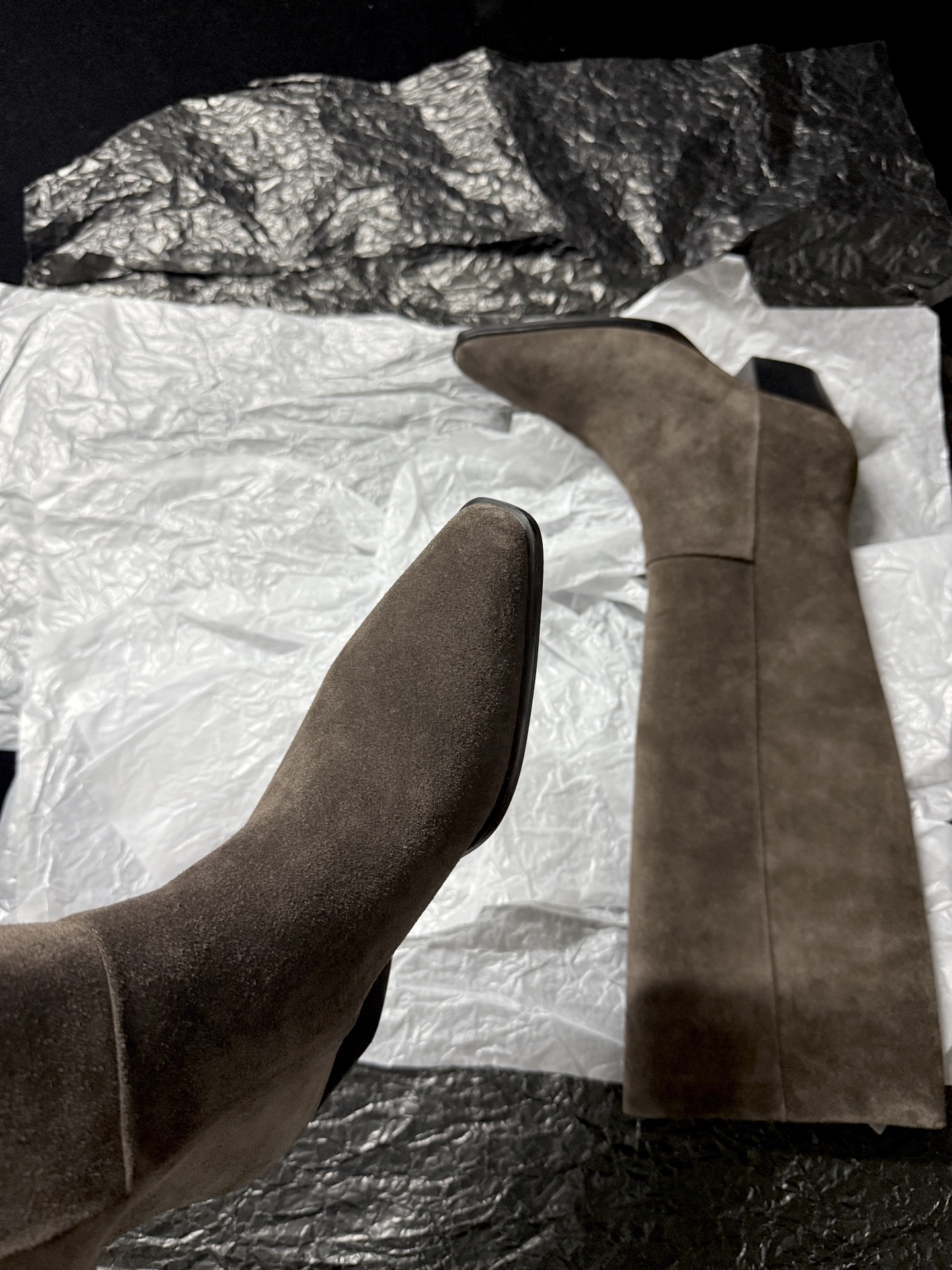 AEYDE Avant-Garde Minimalist Boots